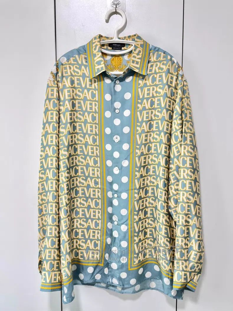 Versace Versace Men's shirts Size US M / EU 48-50 / 2 - 1 Thumbnail
