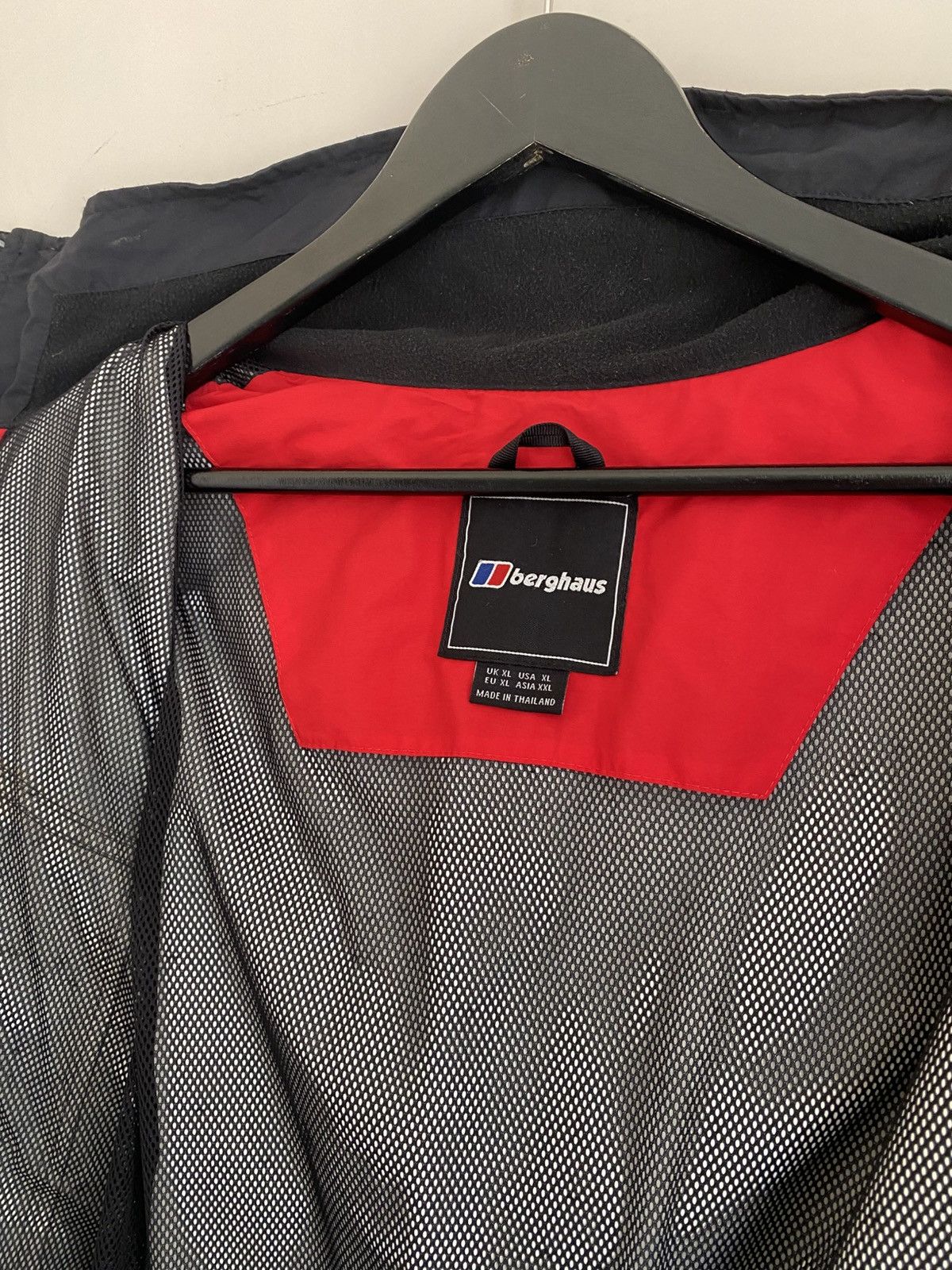 Berghaus Berghaus AQ2 men's jacket Size US XL / EU 56 / 4 - 5 Thumbnail