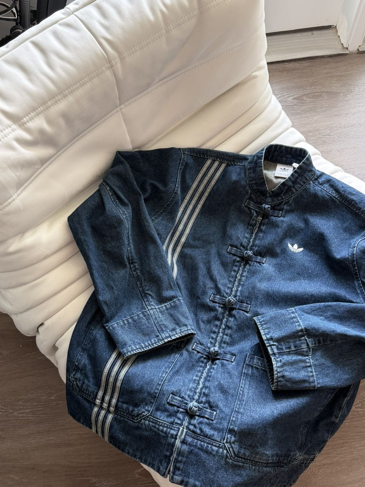 Adidas Adidas Denim Chinese New Year Tang Jacket Size US L / EU 52-54 / 3 - 1 Thumbnail