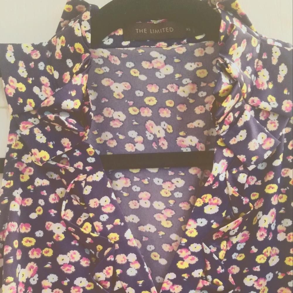 Designer The Limited Sleeveless Blouse Size XS Size XS / US 0-2 / IT 36-38 - 2 Thumbnail