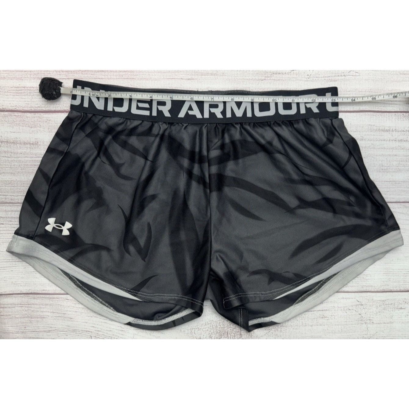 Under Armour UNDER ARMOUR Girl's Youth Large (L) Shorts Black & Gray Prin Size 34" / US 12 / IT 48 - 3 Thumbnail