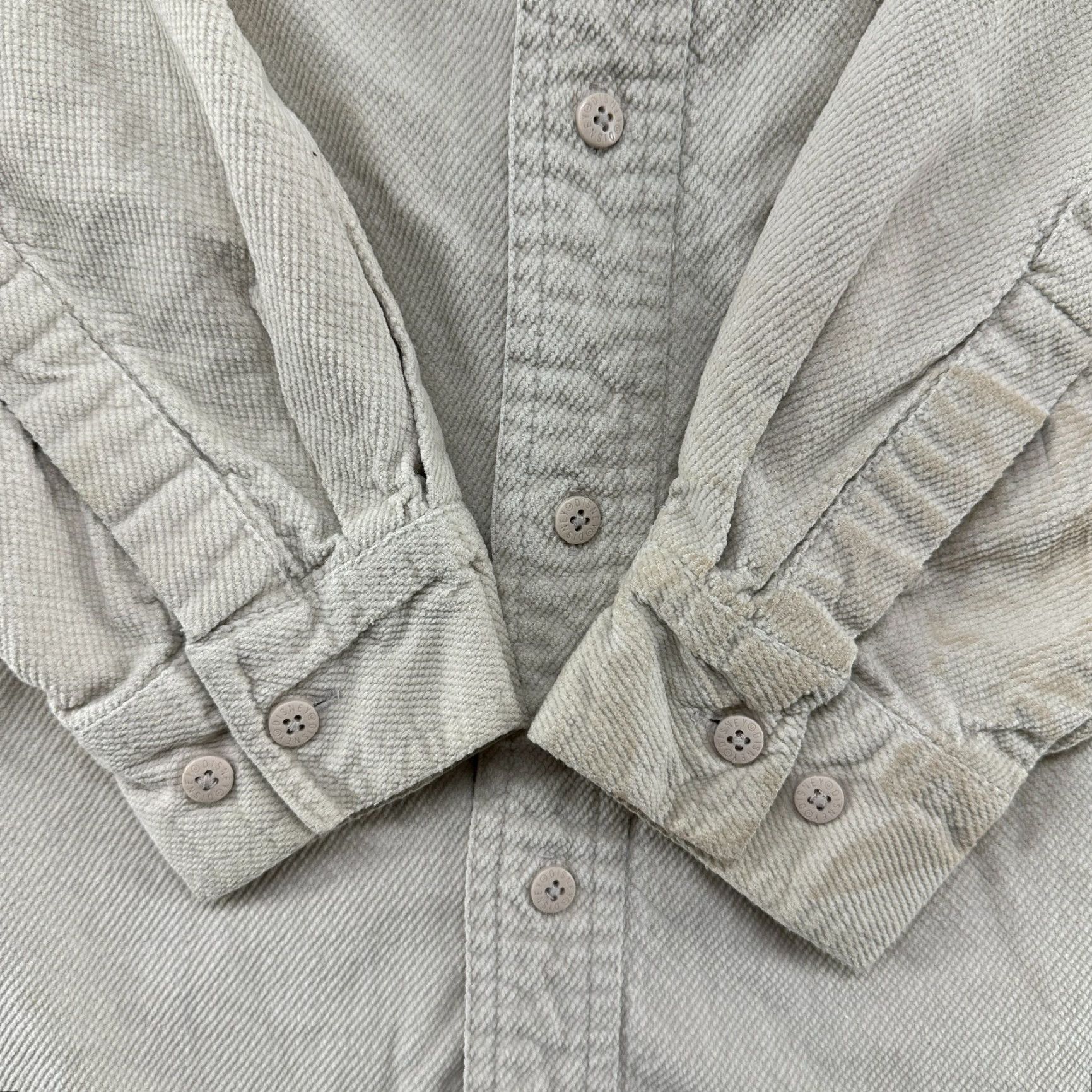 Disney VINTAGE Disney Shirt Men M Corduroy Button Up Mickey Mouse 90s Ivory Long Sleeve Cardinal? Size US M / EU 48-50 / 2 - 2 Thumbnail