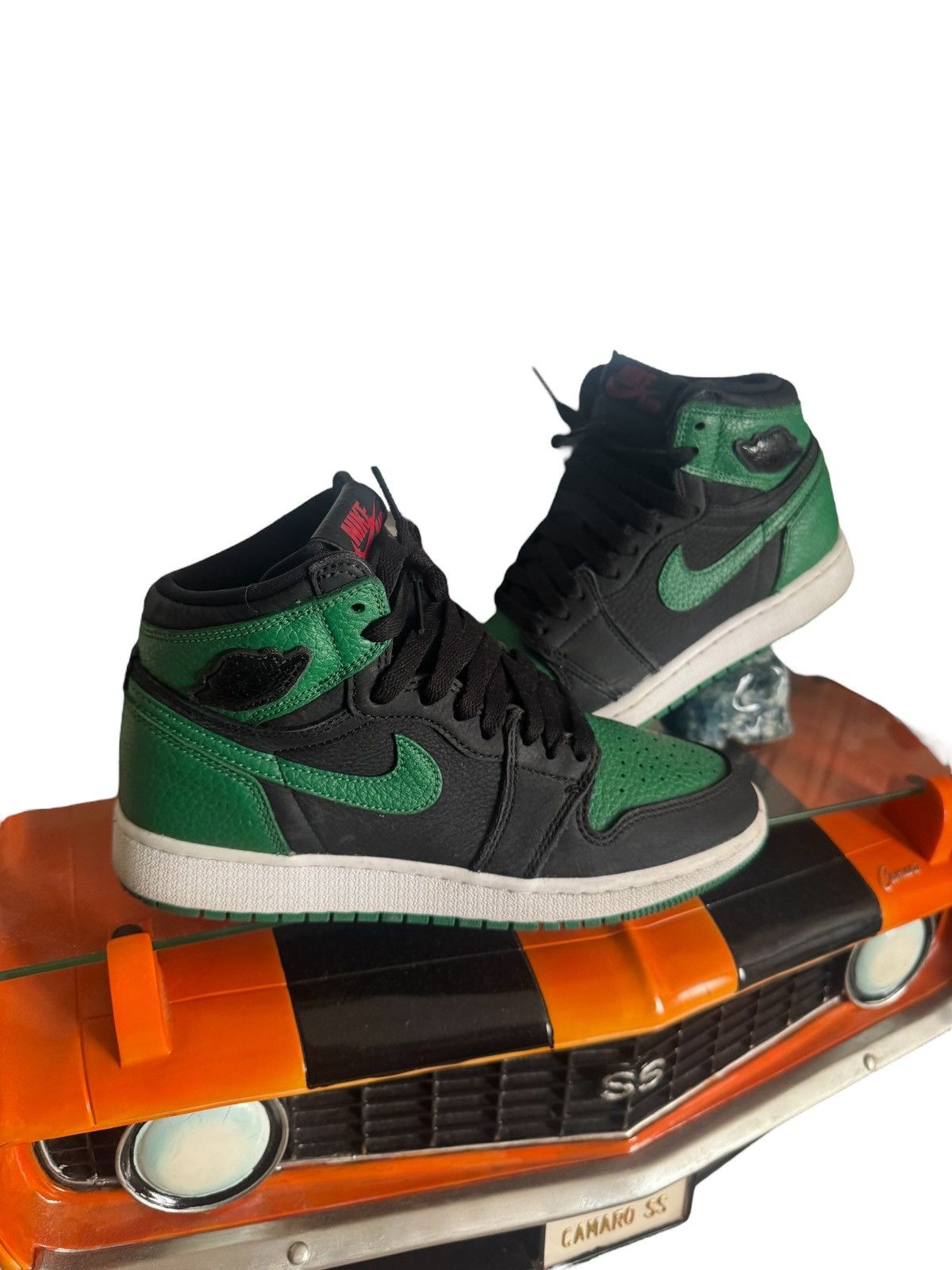 Jordan Brand Jordan 1 Retro High Og Pine Green 2.0 Size US 4.5 / IT 34.5 - 3 Thumbnail