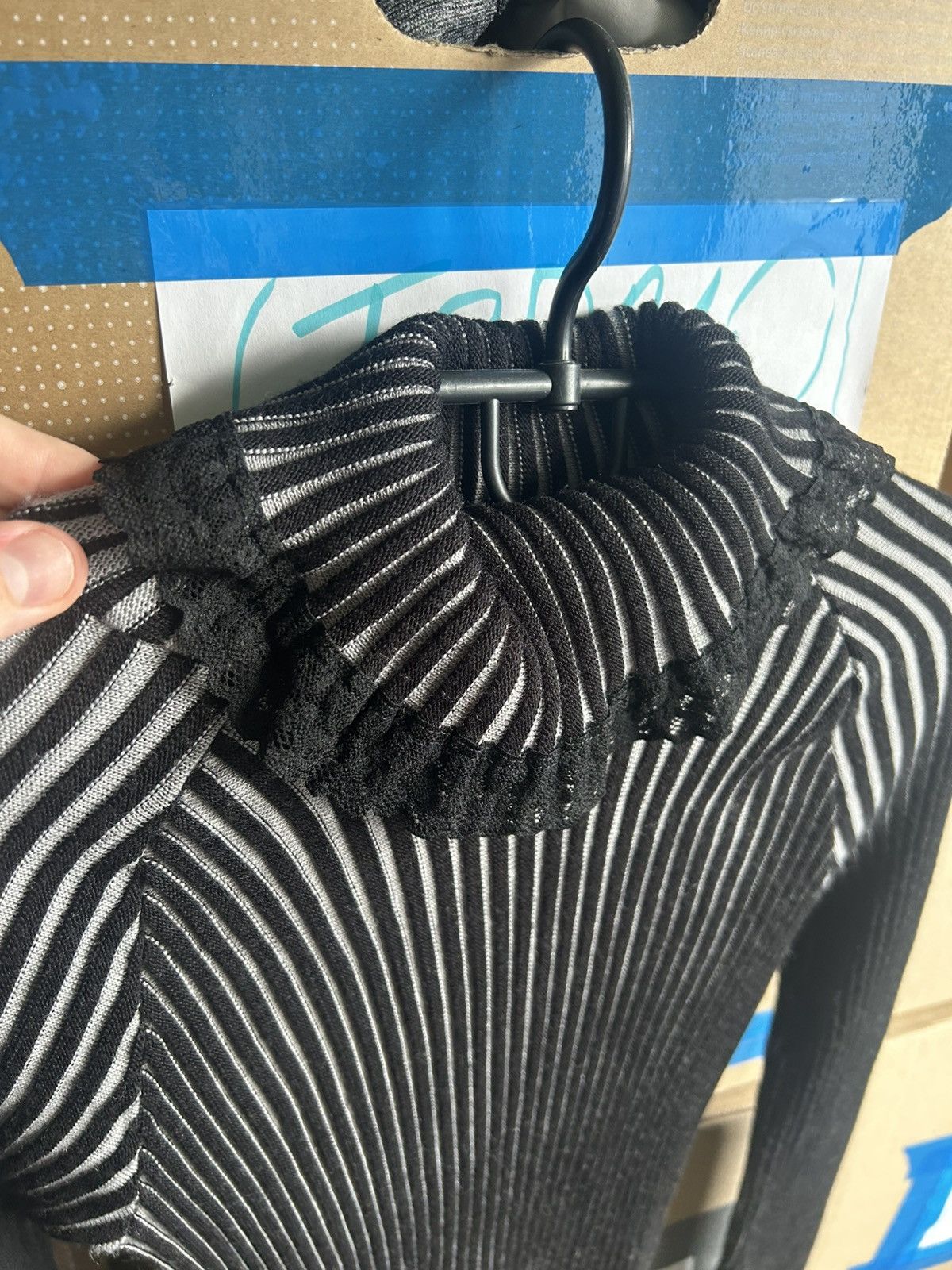 Japanese Brand Vintage Japanese Style Long Sleeve Ribbed Y2K Blouse Size 36 Size XS / US 0-2 / IT 36-38 - 3 Thumbnail