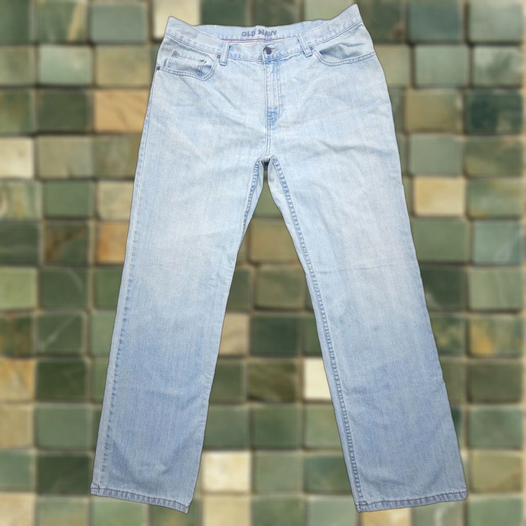 Old Navy Vintage Old Navy Jeans Mens 36 x 32 Inseam Light Wash Straight 5-Pocket Denim Blue 2000s Y2K Regular Rise Mid Decade Theme American Mens Size US 36 / EU 52 - 1 Thumbnail