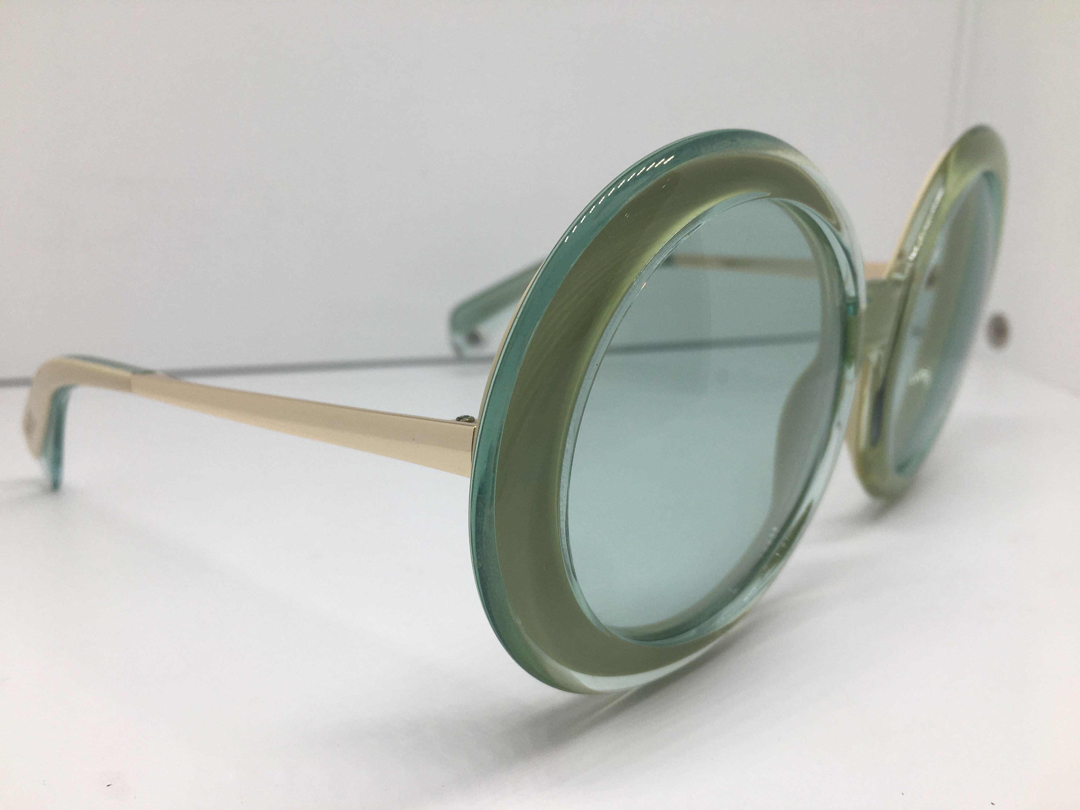 Emilio Pucci Emilio Pucci EP 0110 Oversize Round Sunglasses Frame Size ONE SIZE - 2 Thumbnail
