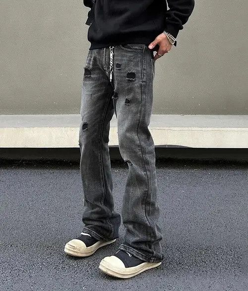 Jean Black Ripped Straight Leg jeans Size US 32 / EU 48 - 1 Thumbnail