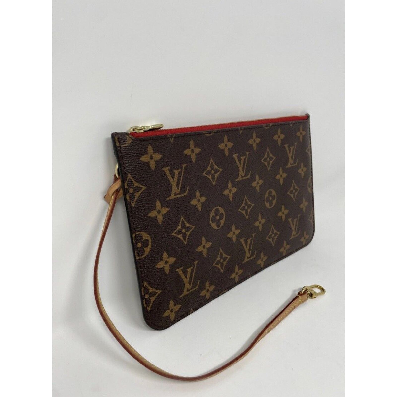 Louis Vuitton Louis Vuitton Cherry Red Monogram Neverfull Pochette Cerise Size ONE SIZE - 3 Thumbnail