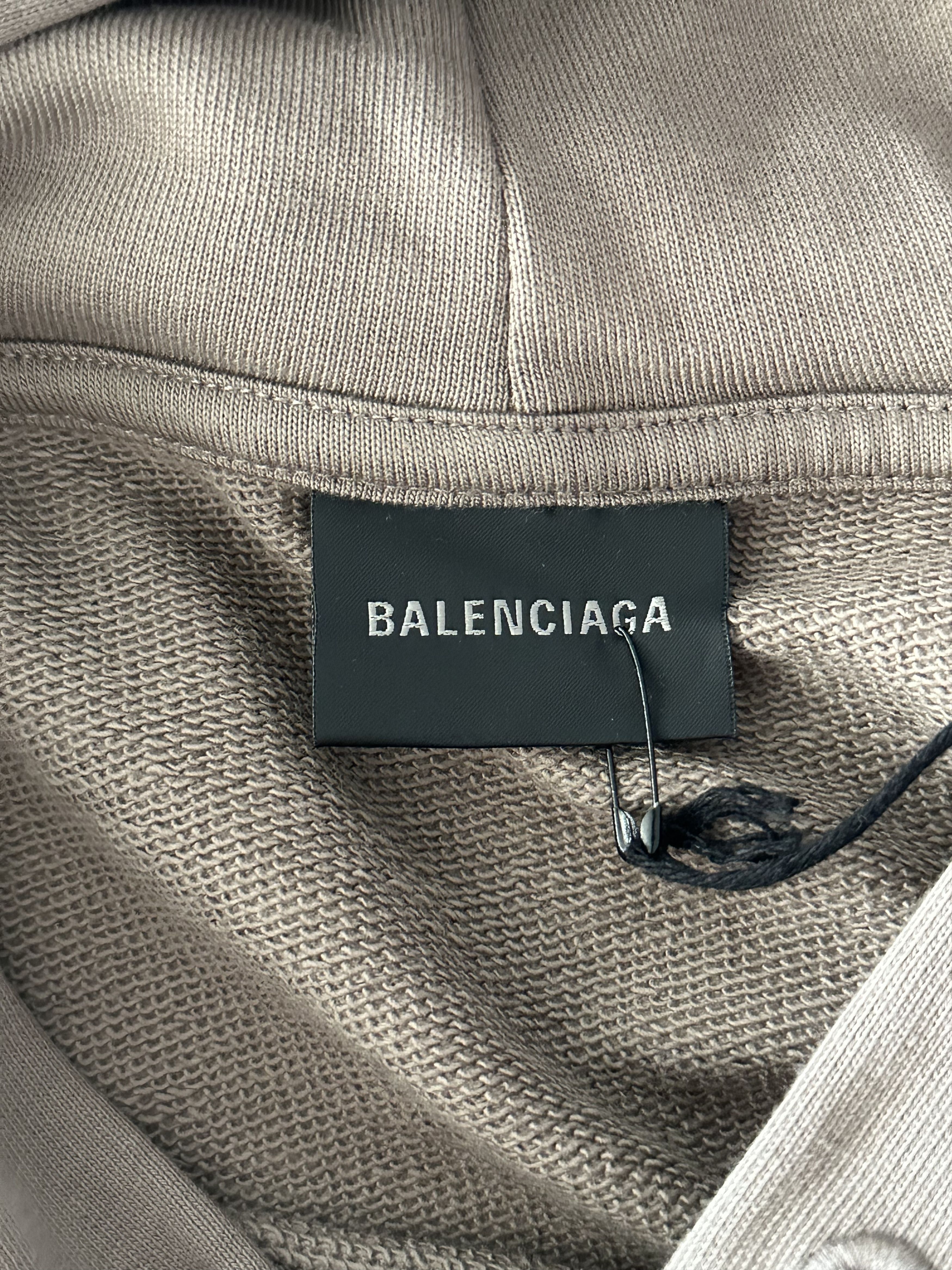 Balenciaga Balenciaga Brown & Black World Food Programme Logo Hoodie Size US XL / EU 56 / 4 - 3 Thumbnail