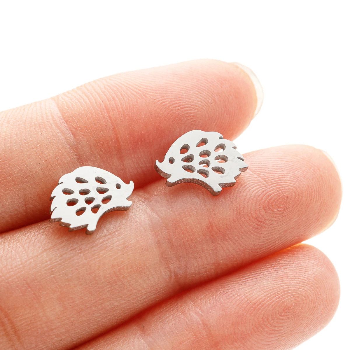 Jewelry Mini Hedgehog Stud Earrings Charm Earring Gift Size ONE SIZE - 1 Thumbnail