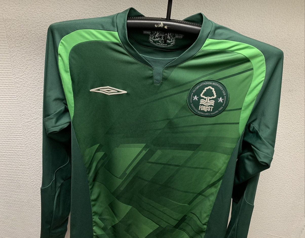 Umbro Nottingham forest umbro Camp 1 goalkeeper jersey S-M sz Size US M / EU 48-50 / 2 - 3 Thumbnail