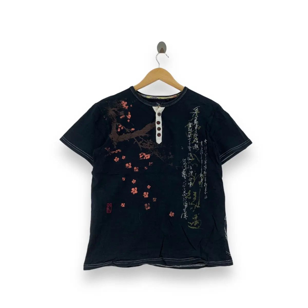 Japanese Brand Vintage JAPAN TRADITIONAL SAKURA Drop Phoenix Tee Shirt Size L / US 10 / IT 46 - 1 Thumbnail