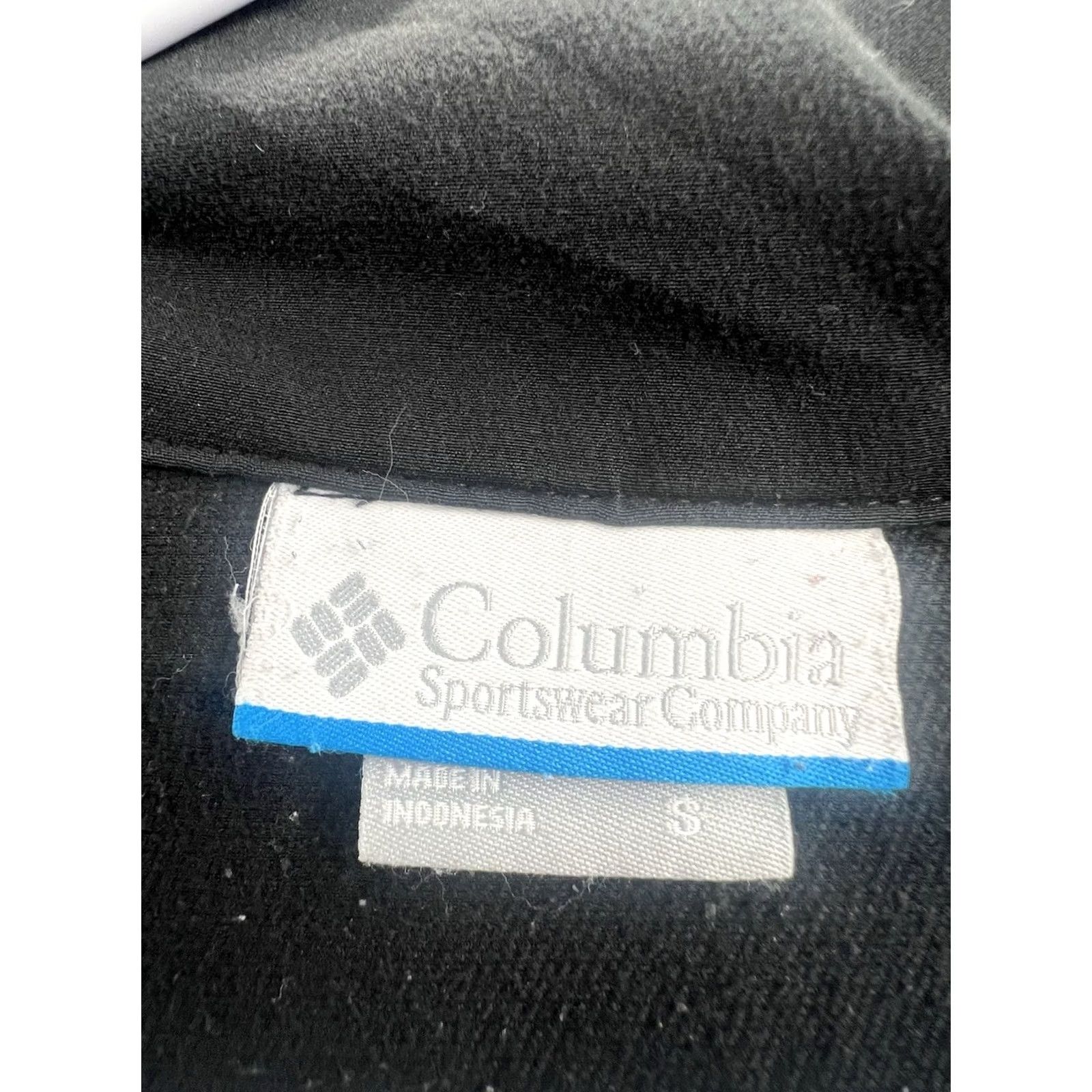 Vintage Columbia Men's Windbreaker Jacket Outdoor Black Small Regular Fit Lightweight Zip Synthetic Softshell Size US S / EU 44-46 / 1 - 6 Thumbnail