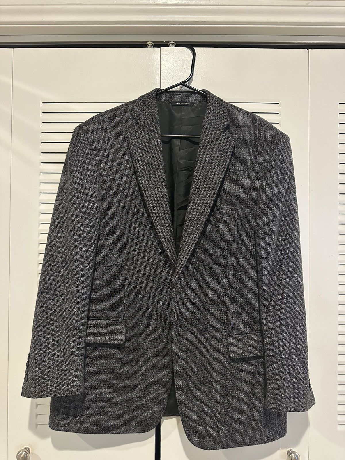 Joseph & Feiss Joseph & Feiss Suit Size 42S - 1 Thumbnail