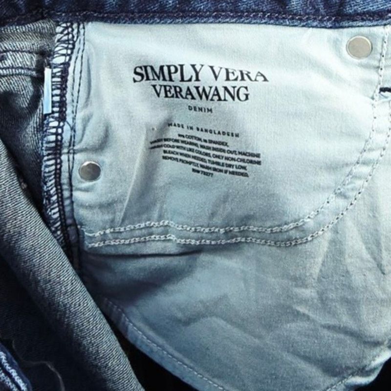 Vera Wang Simply Vera Vera Wang Blue Denim Jean Shorts Cuffed 8Short Size 30" / US 8 / IT 44 - 4 Thumbnail