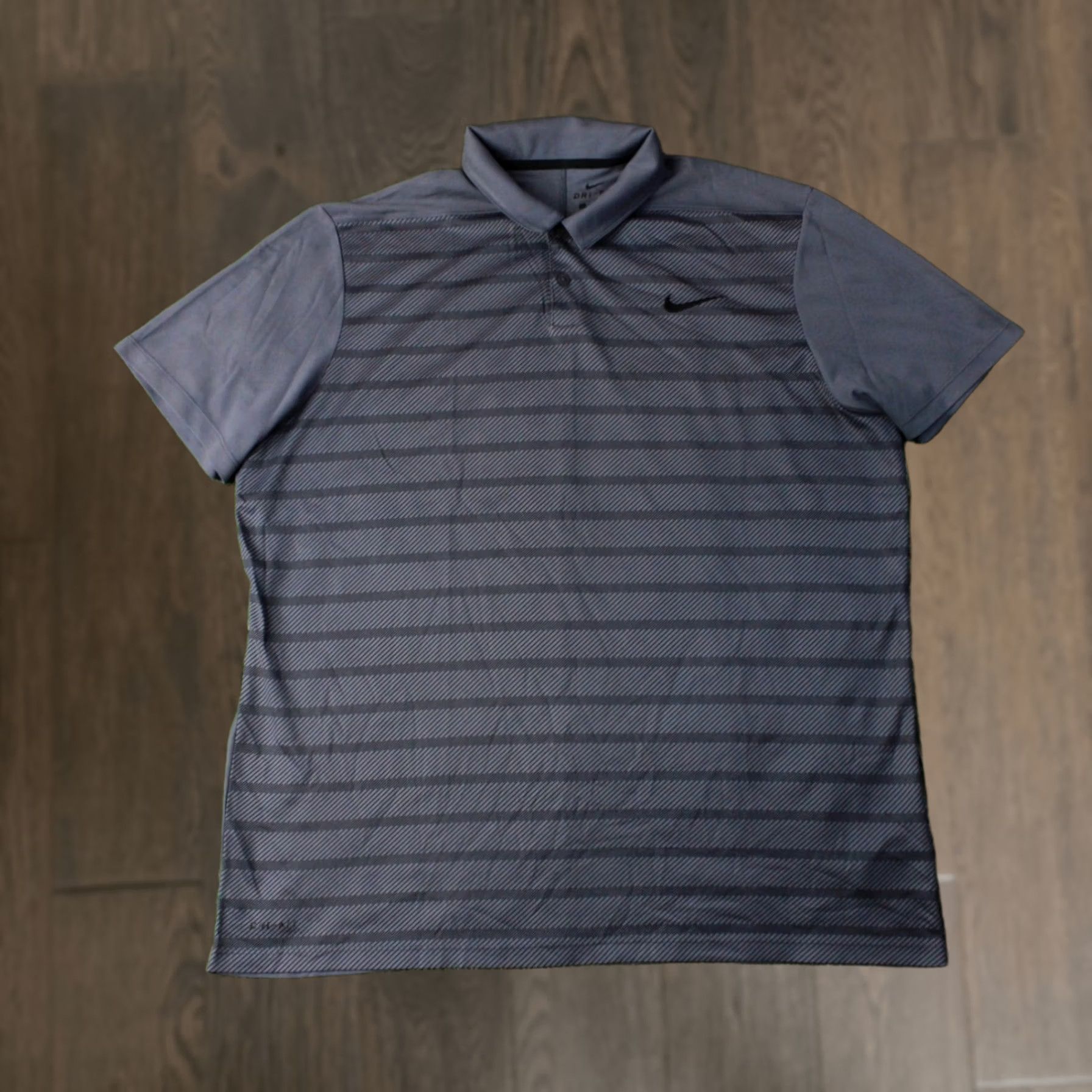 Nike Nike Dri-FIT Polo Shirt Men XL Gray and Black Polo Short Sleeve Training Sport Jersey 2018 Size US XL / EU 56 / 4 - 1 Thumbnail