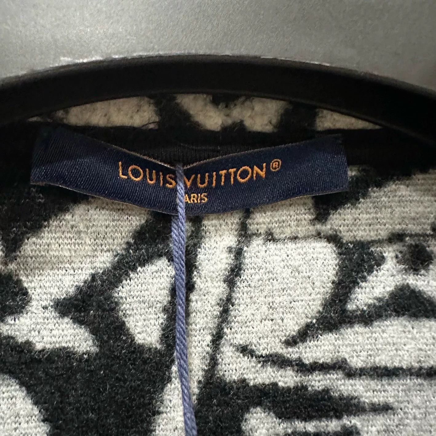 Louis Vuitton wool graphic jacket by louis vuitton Size US XL / EU 56 / 4 - 4 Thumbnail
