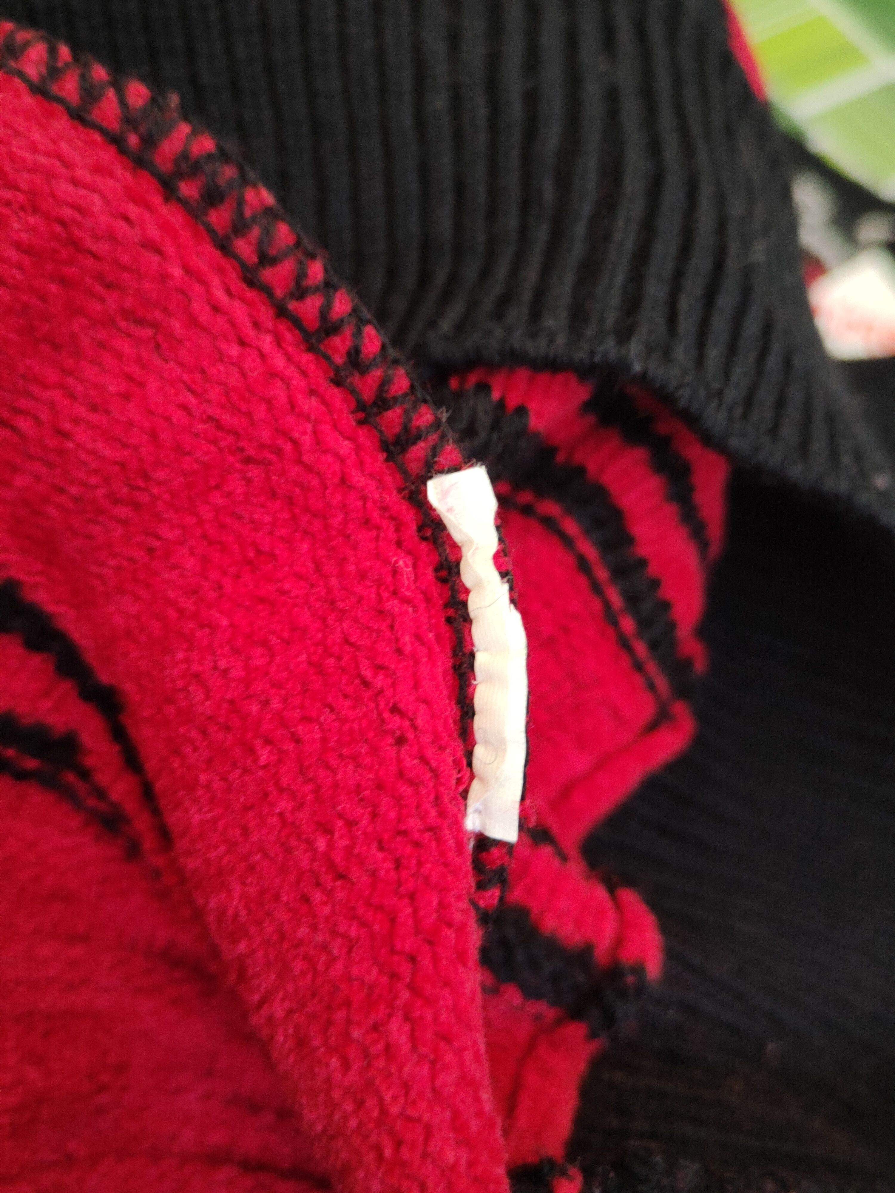 Aran Isles Knitwear Shutern art vintage Red Black Knitwear Sweatshirts #W1098 Size US M / EU 48-50 / 2 - 14 Thumbnail