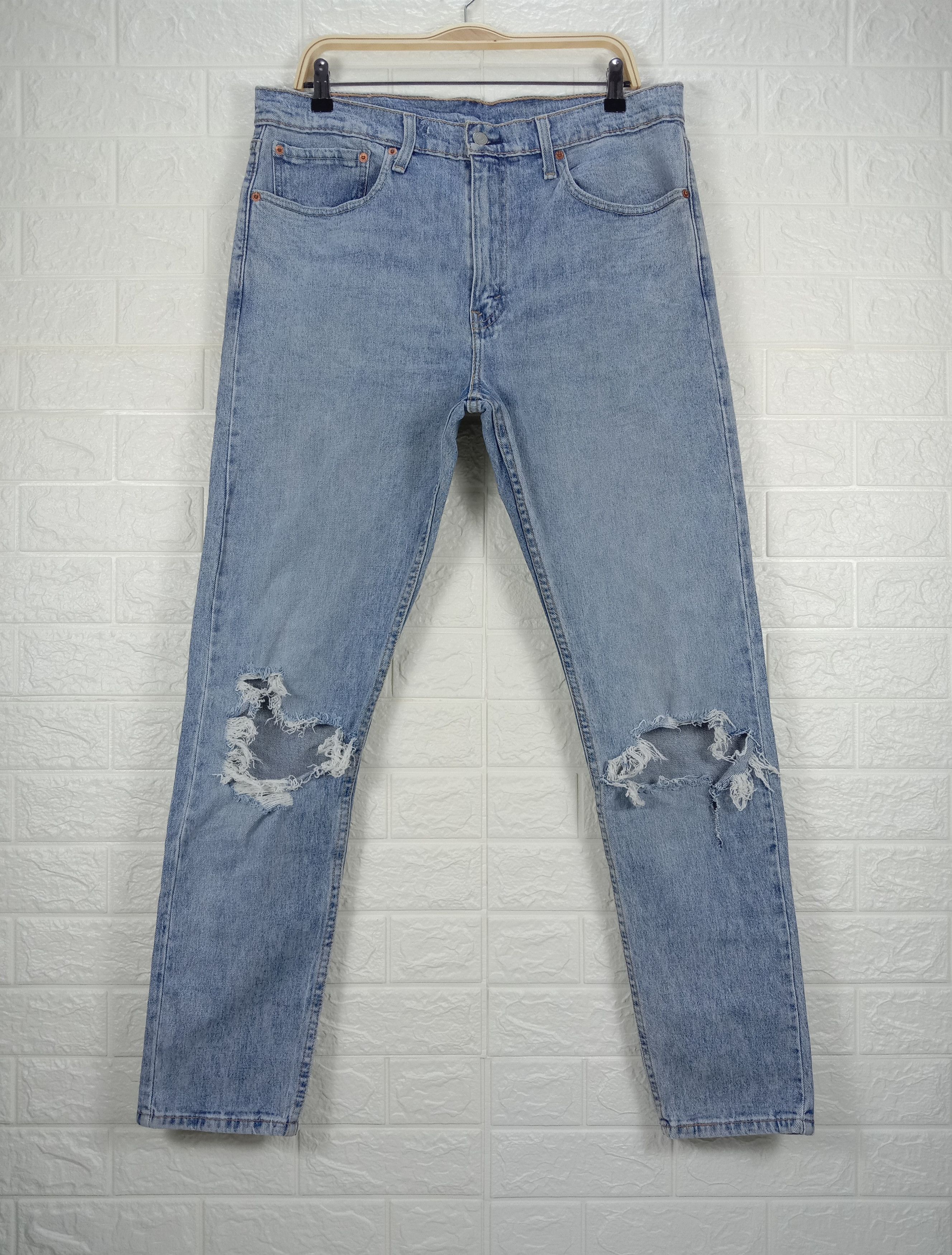 Levi's Vintage Levi's 512 Ripped Jeans Slim Taper Denim Size US 36 / EU 52 - 1 Thumbnail