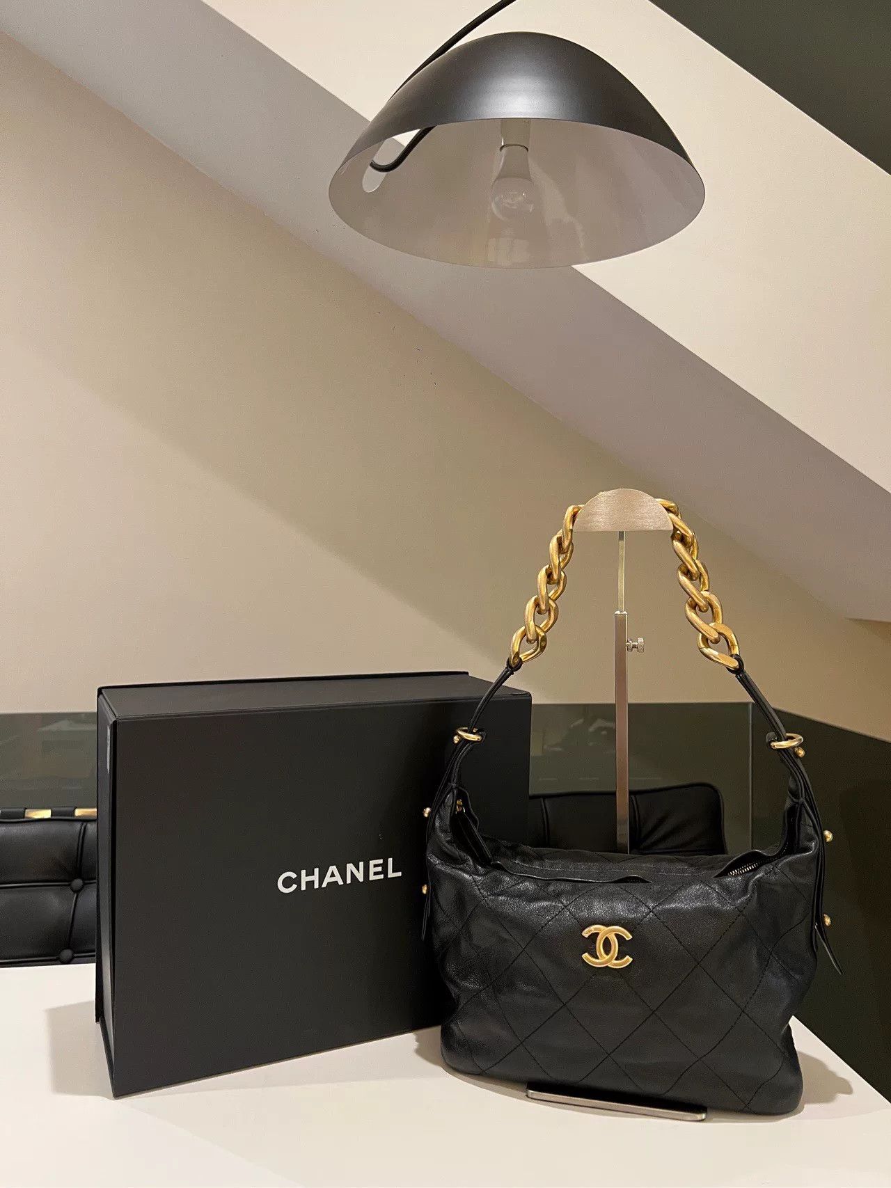 Chanel Pre-loved Bag Very good condition Size ONE SIZE - 1 Thumbnail