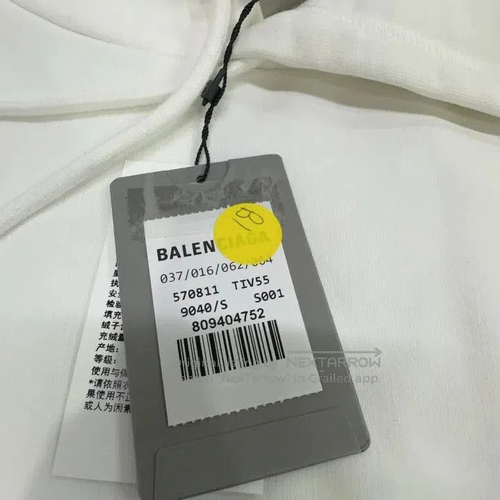 Balenciaga Balenciaga Oversized White Hoodie for Men. Size US S / EU 44-46 / 1 - 2 Thumbnail