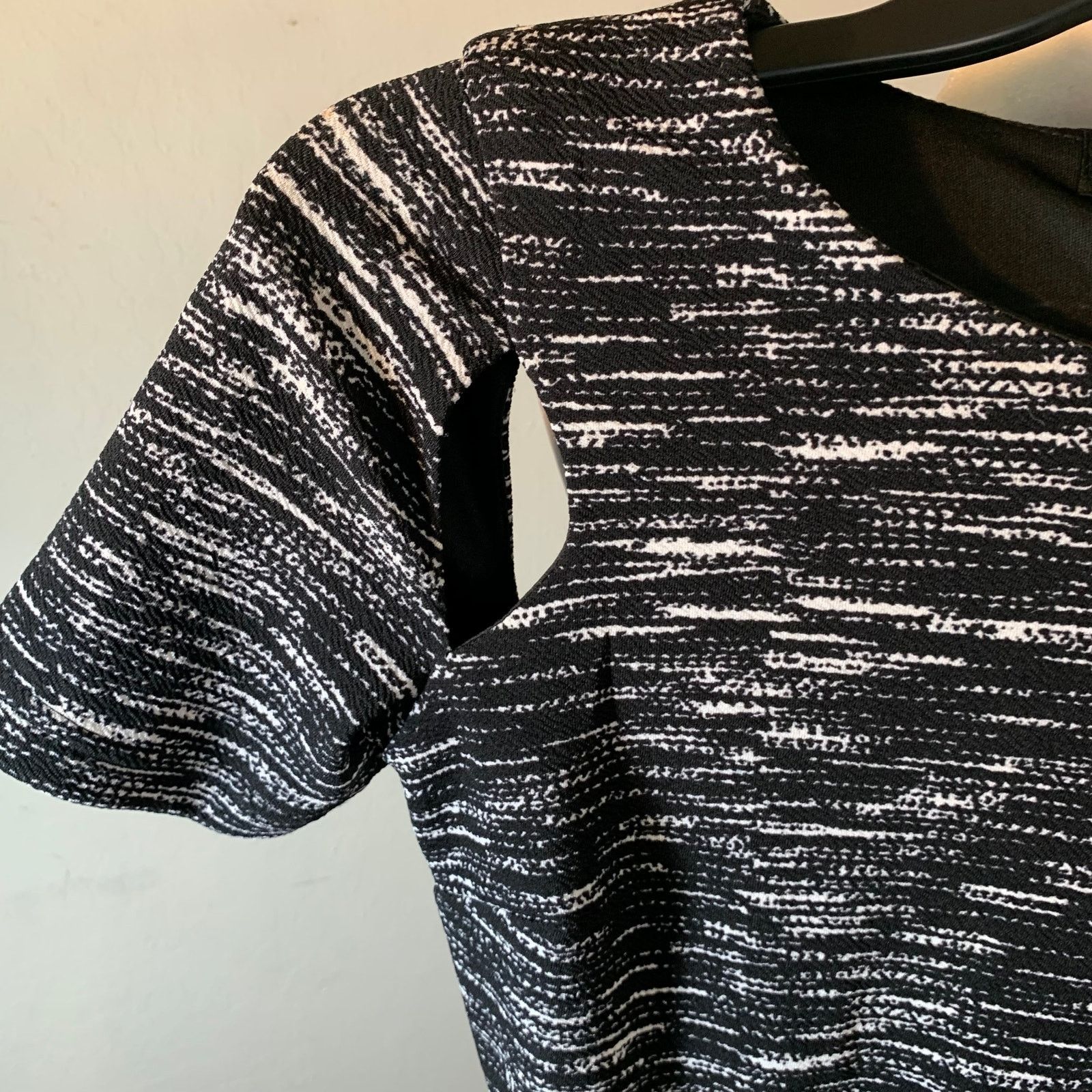Other Derek Heart Cute black dress size M Size M / US 6-8 / IT 42-44 - 4 Thumbnail