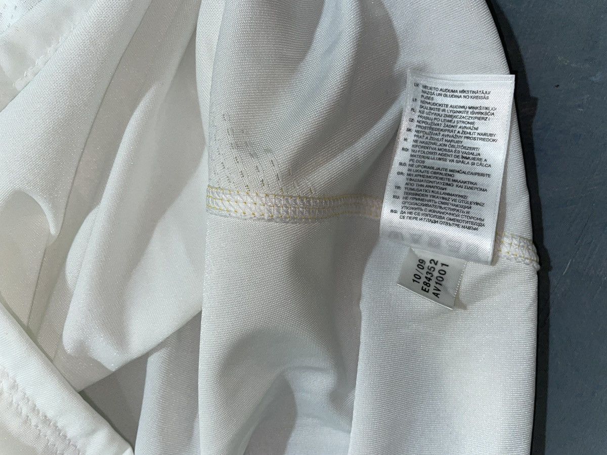 Other Real madrid 2009 Jersey Home Size US XL / EU 56 / 4 - 6 Thumbnail