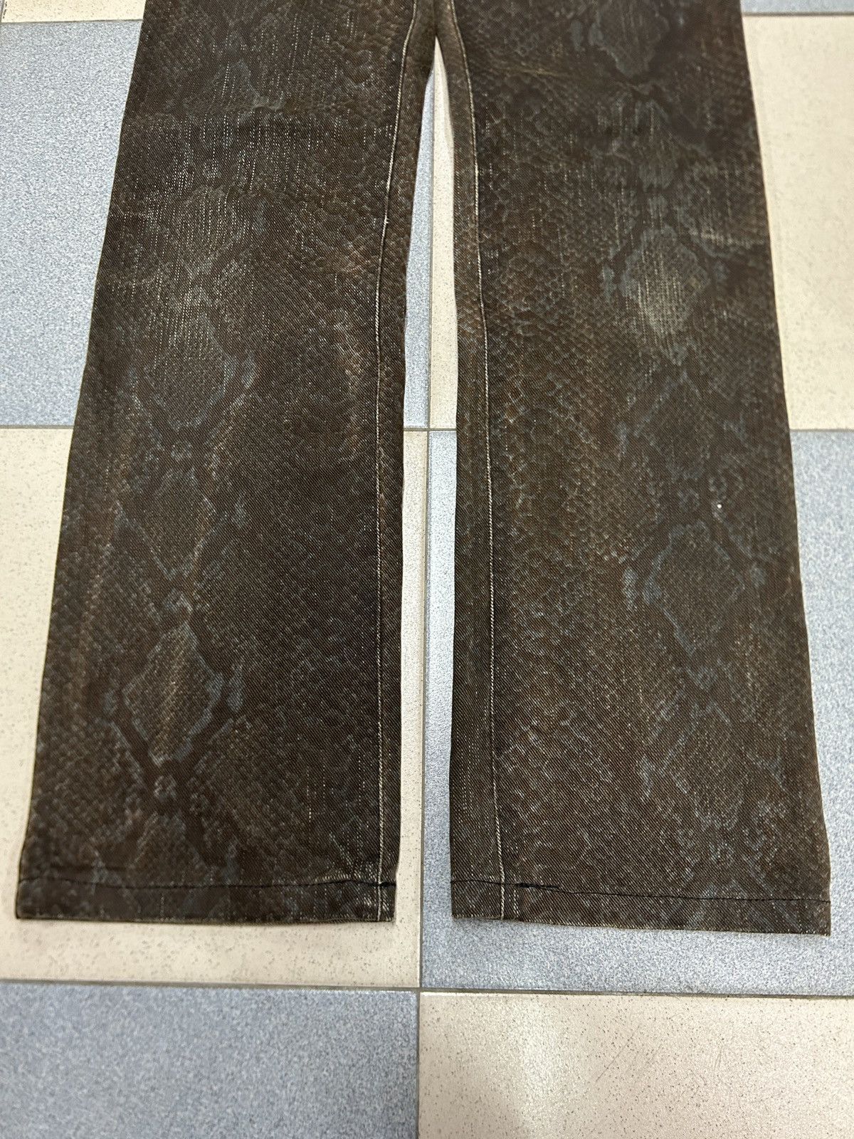 5351 POUR LES HOMMES × Japanese Brand Vintage 5351 Pour Les Hommes Snake Print Jeans Size US 28 / EU 44 - 4 Thumbnail