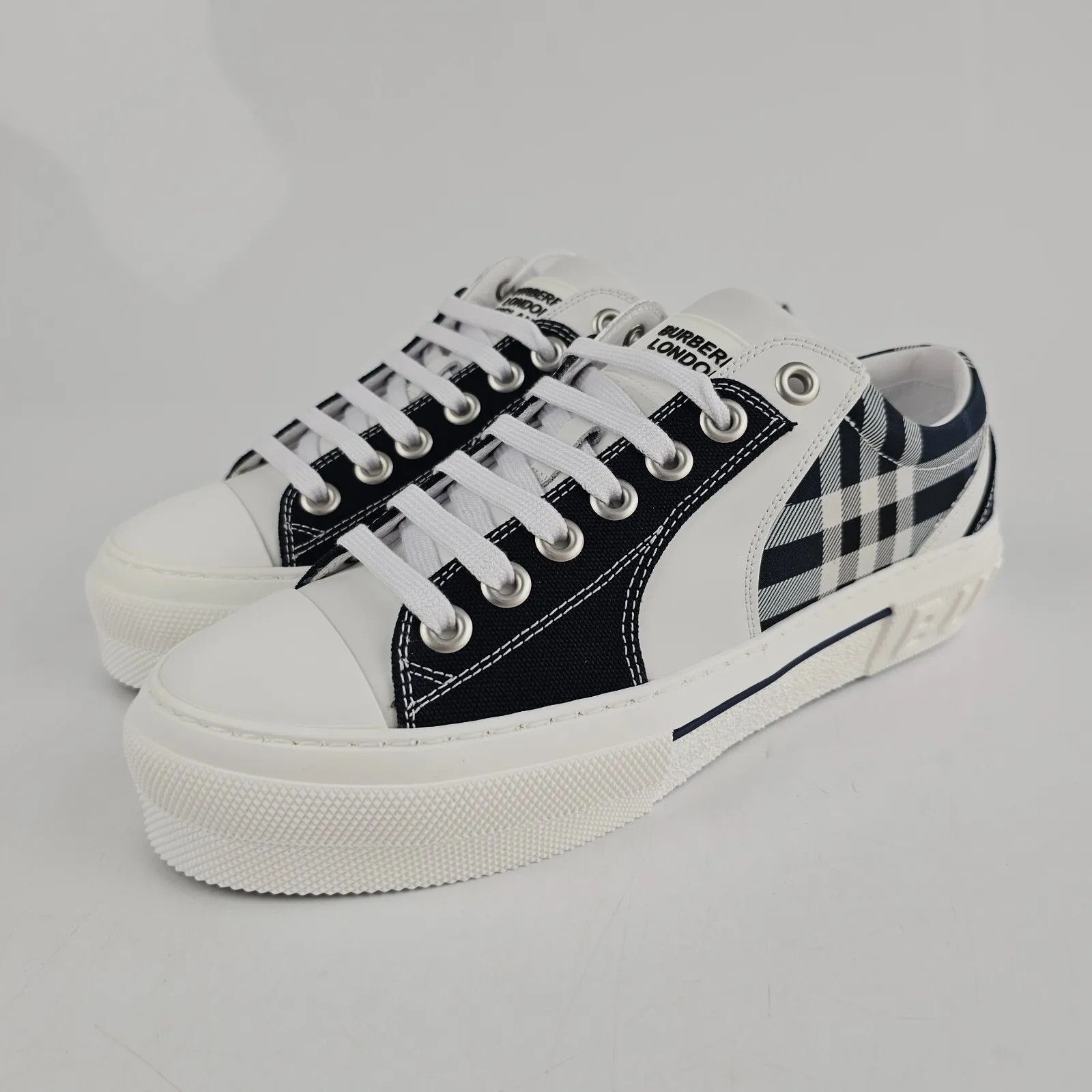 image of Burberry Kai Men's Blue And White Sneakers New (Size 12)