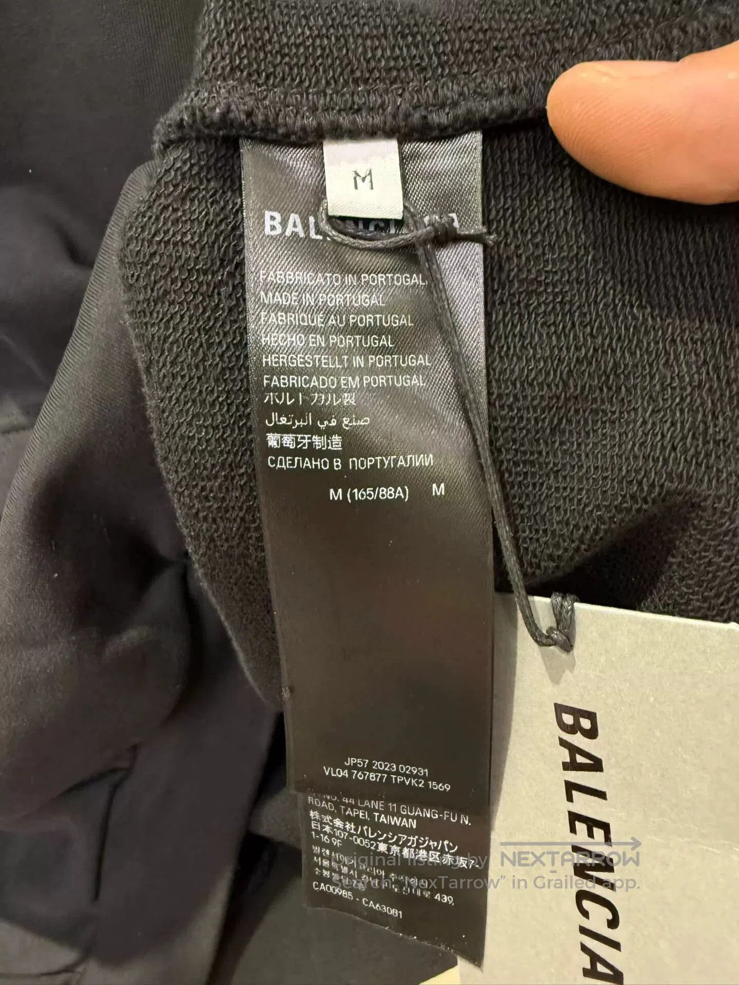 Balenciaga balenciaga black embroidered sweatshirt for men. Size US M / EU 48-50 / 2 - 3 Thumbnail