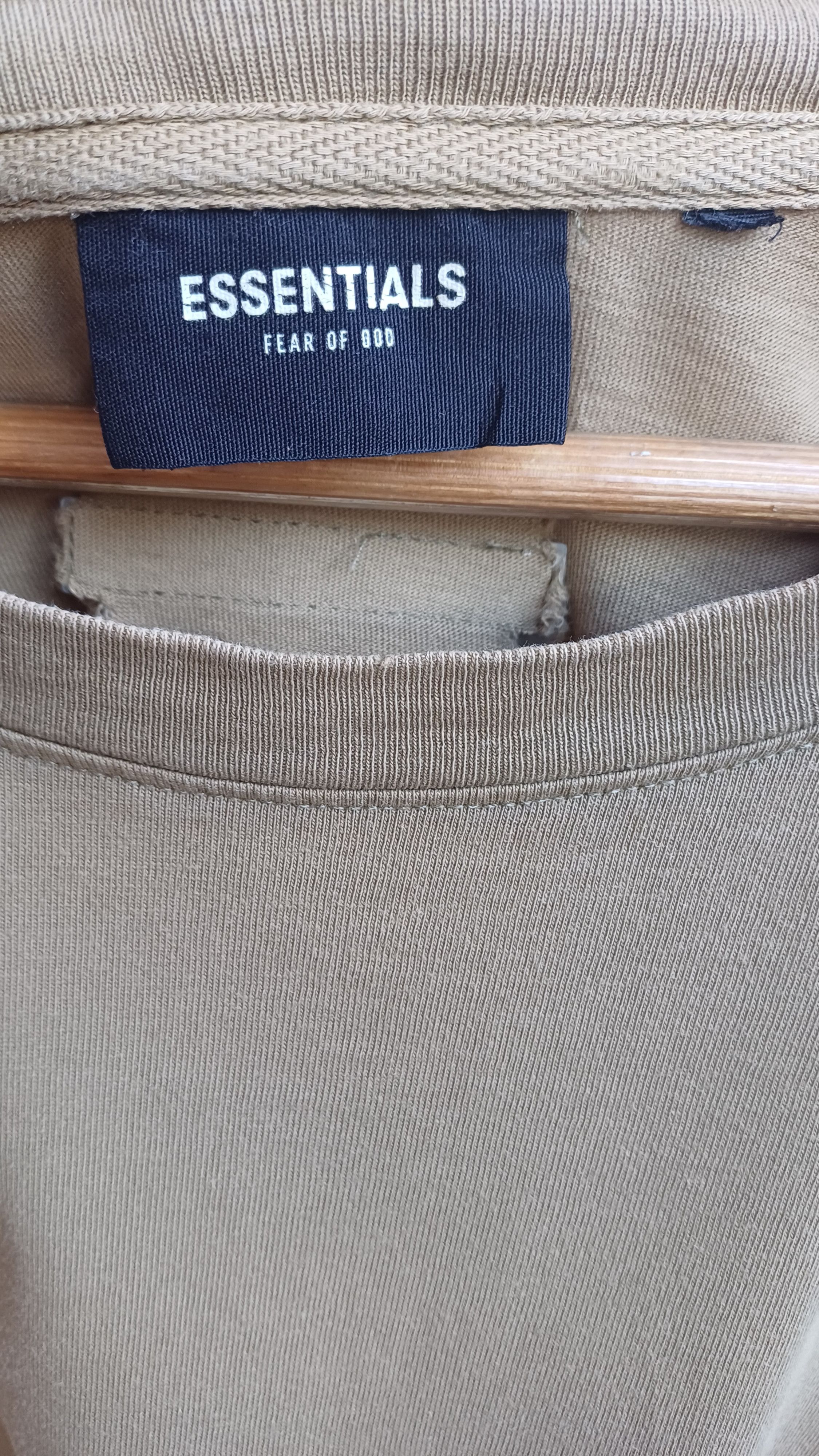 Essentials × Fear of God FOG Essentials Distressed Tee Size US XL / EU 56 / 4 - 6 Thumbnail