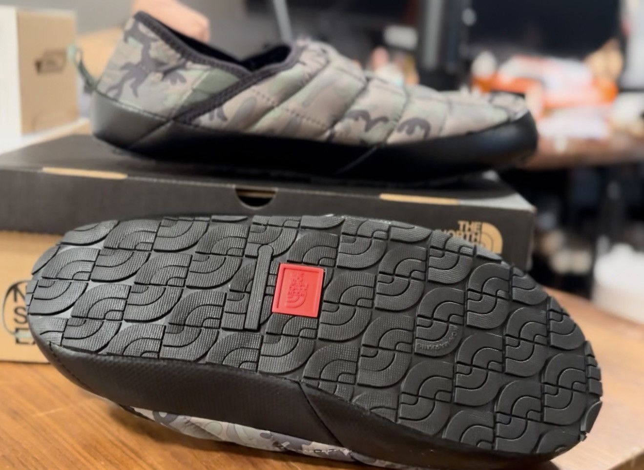 The North Face Men’s - The North Face - Thermoball Traction - sz 12, camo Size US 12 / EU 45 - 3 Thumbnail