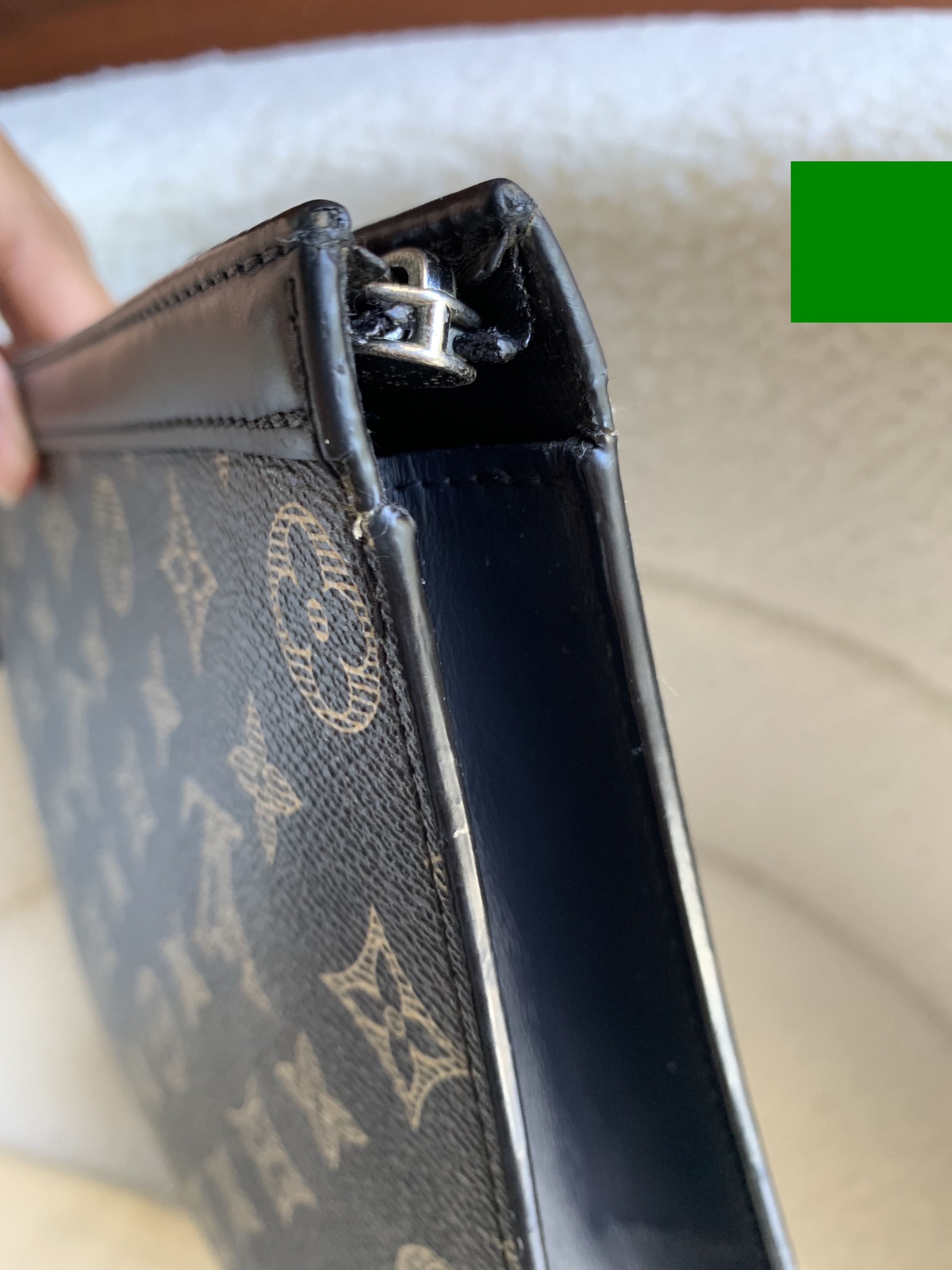 Louis Vuitton Louis Vuitton Limited Edition Chapman Pochette Voyage Size ONE SIZE - 5 Thumbnail
