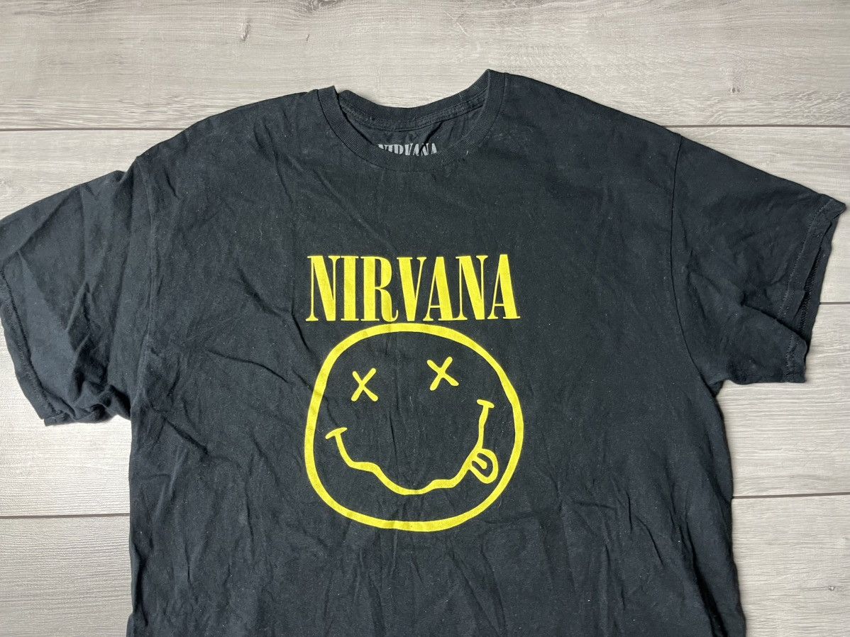 Band Tees × Nirvana Nirvana Smile Tshirt rock band size XLarge Size US XL / EU 56 / 4 - 3 Thumbnail
