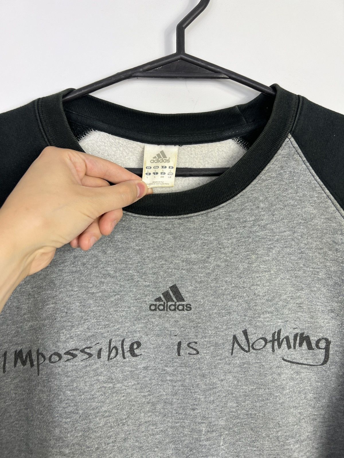 Adidas Sweatshirt Adidas Impossible Is Nothing Center Logo Vintage Size US L / EU 52-54 / 3 - 2 Thumbnail