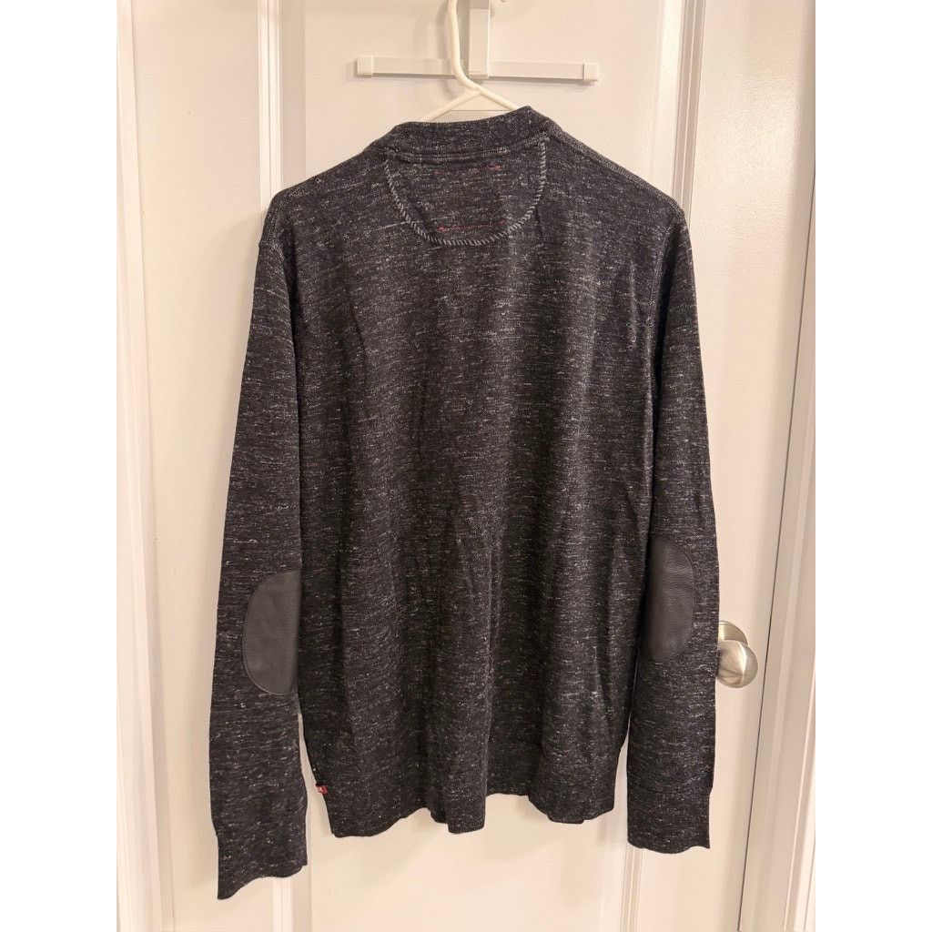 Banana Republic Banana Republic Cardigan harcoal Leather Elbow Patch Size US L / EU 52-54 / 3 - 3 Thumbnail