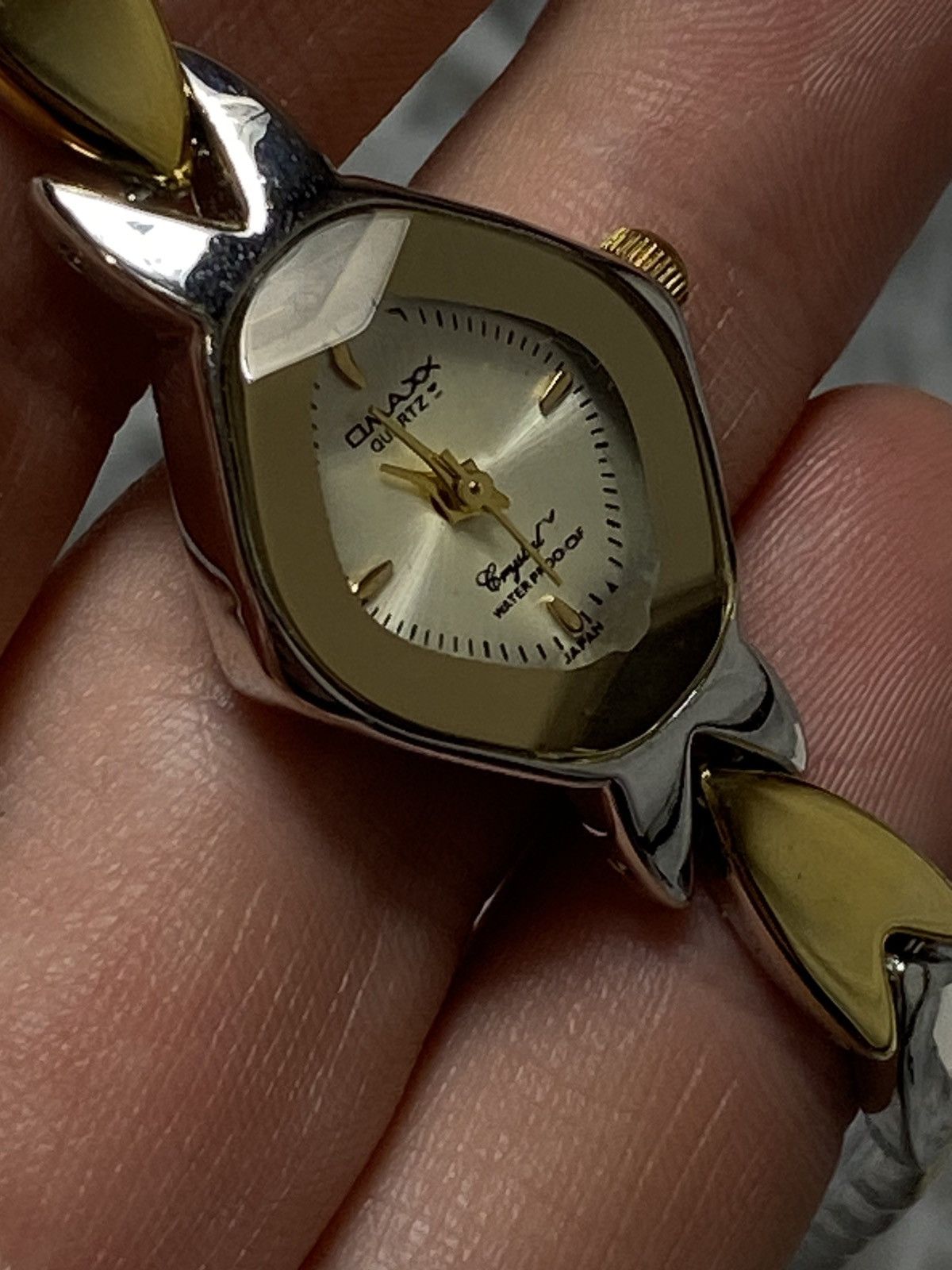Japanese Brand Timeless OMAX Stainless Steel Watch - Japanese Brand Size ONE SIZE - 9 Thumbnail