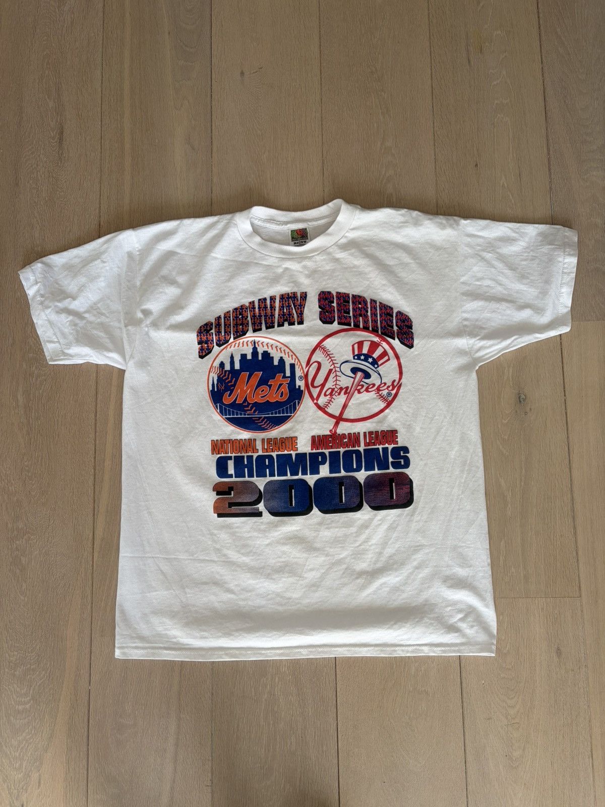 Fruit Of The Loom Subway Wars New York Yankees vs Mets - 2000 World Series Size US M / EU 48-50 / 2 - 1 Thumbnail