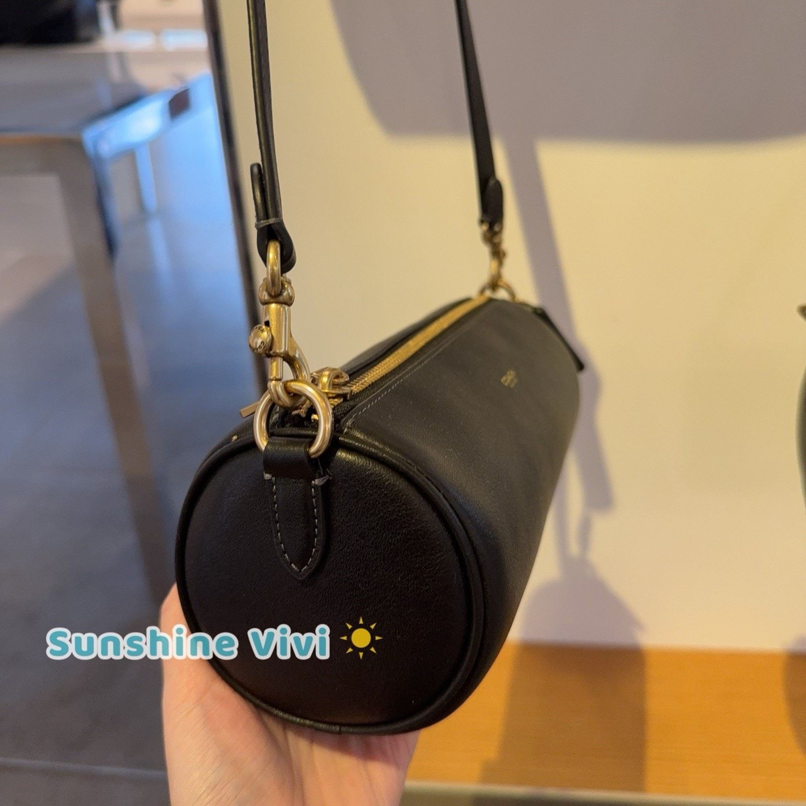 Coach NWT Coach Small Barrel Bag Leather Handbag CDY80 Brass/Black Size ONE SIZE - 2 Thumbnail