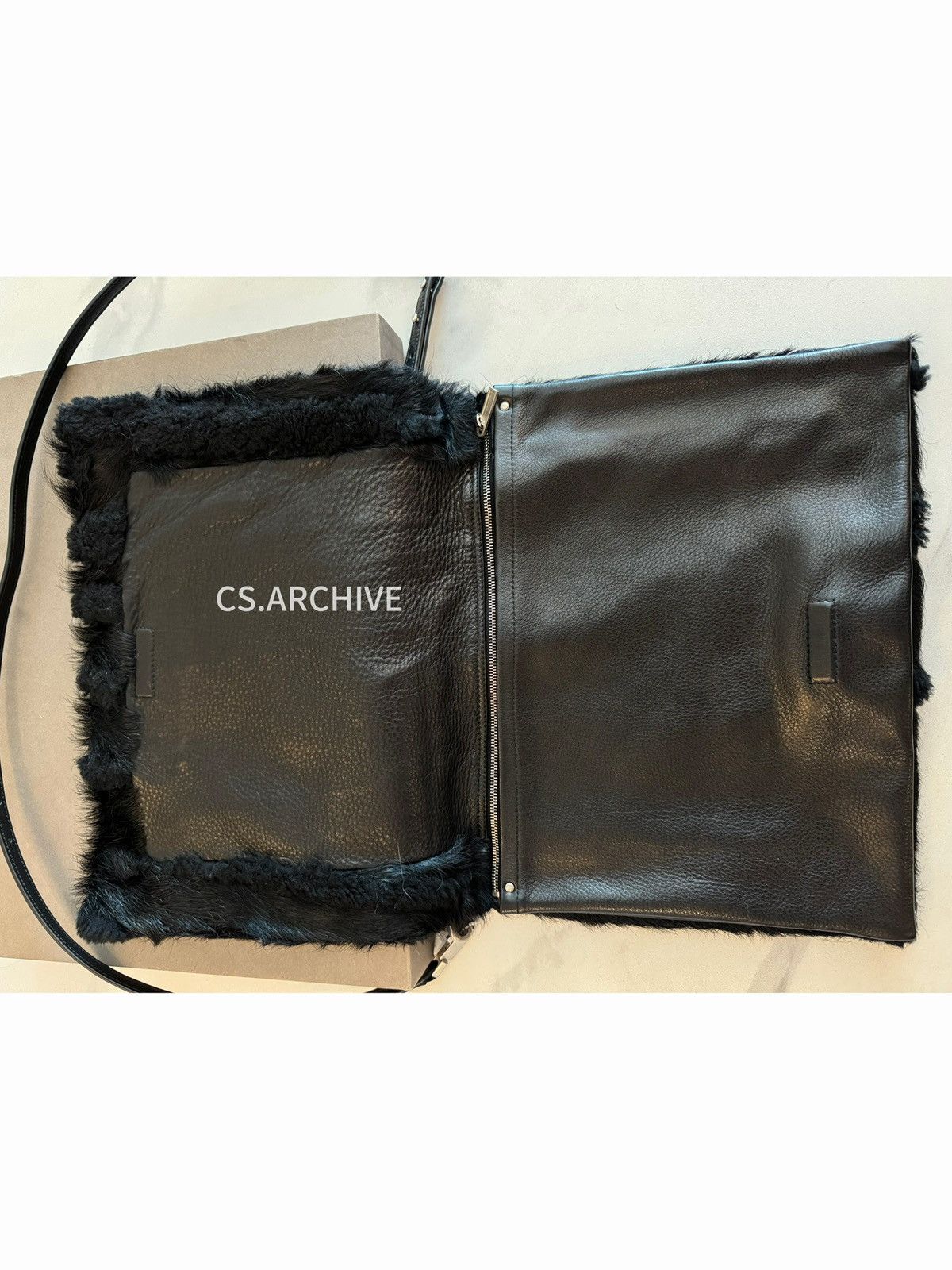 Rick Owens Rick owens LCOMZISIZE BEVELED MESSENGER Size ONE SIZE - 3 Thumbnail