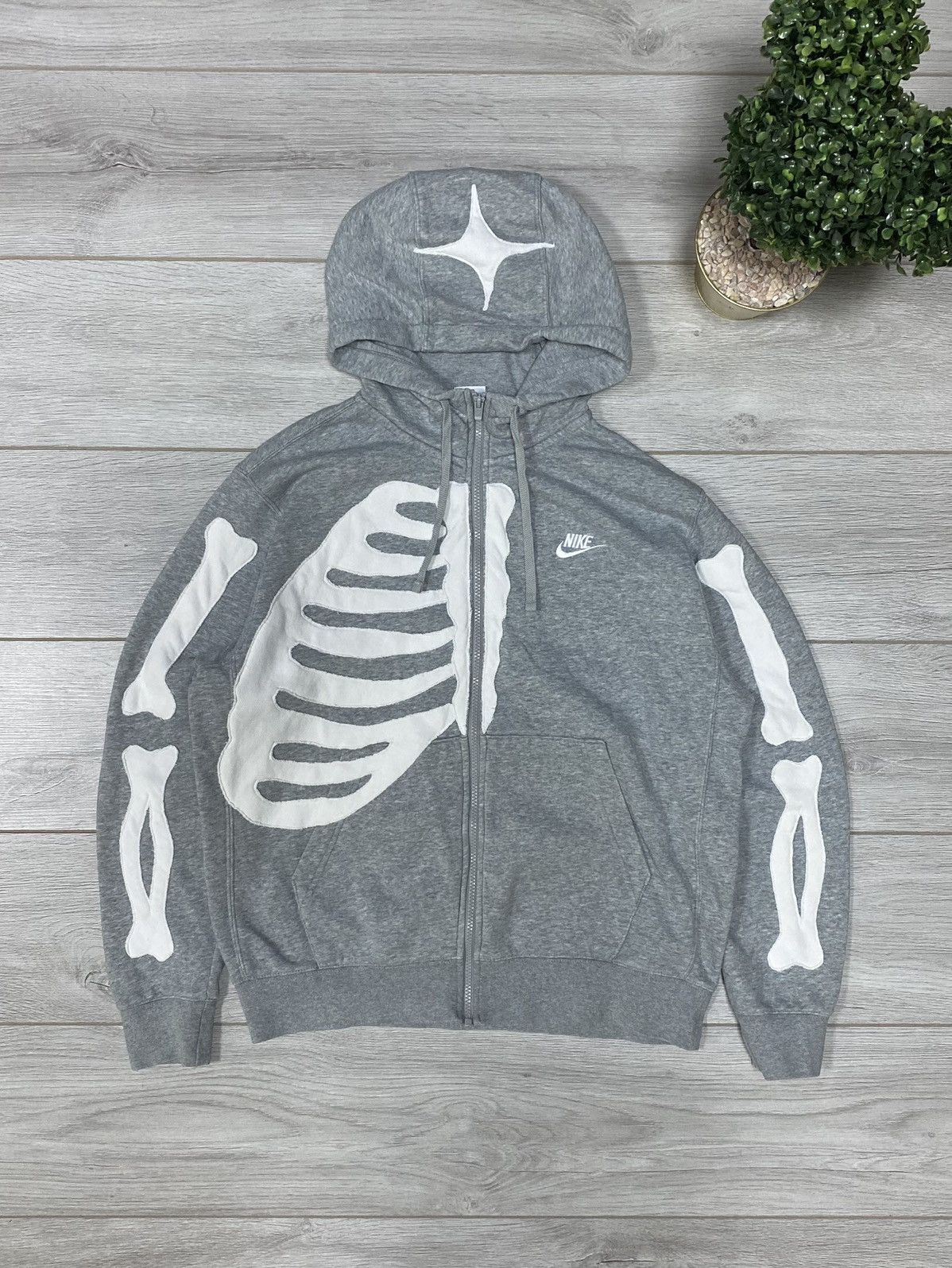 Nike Nike vintage skeleton 1:1 vintage bones hoodie Size US M / EU 48-50 / 2 - 1 Thumbnail