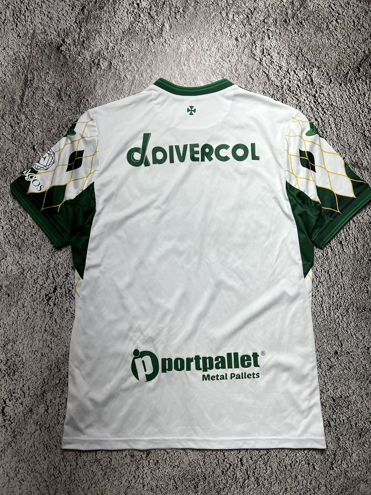 Joma 2025 Pacos de Ferreira Portugal Joma jersey Size US L / EU 52-54 / 3 - 8 Thumbnail