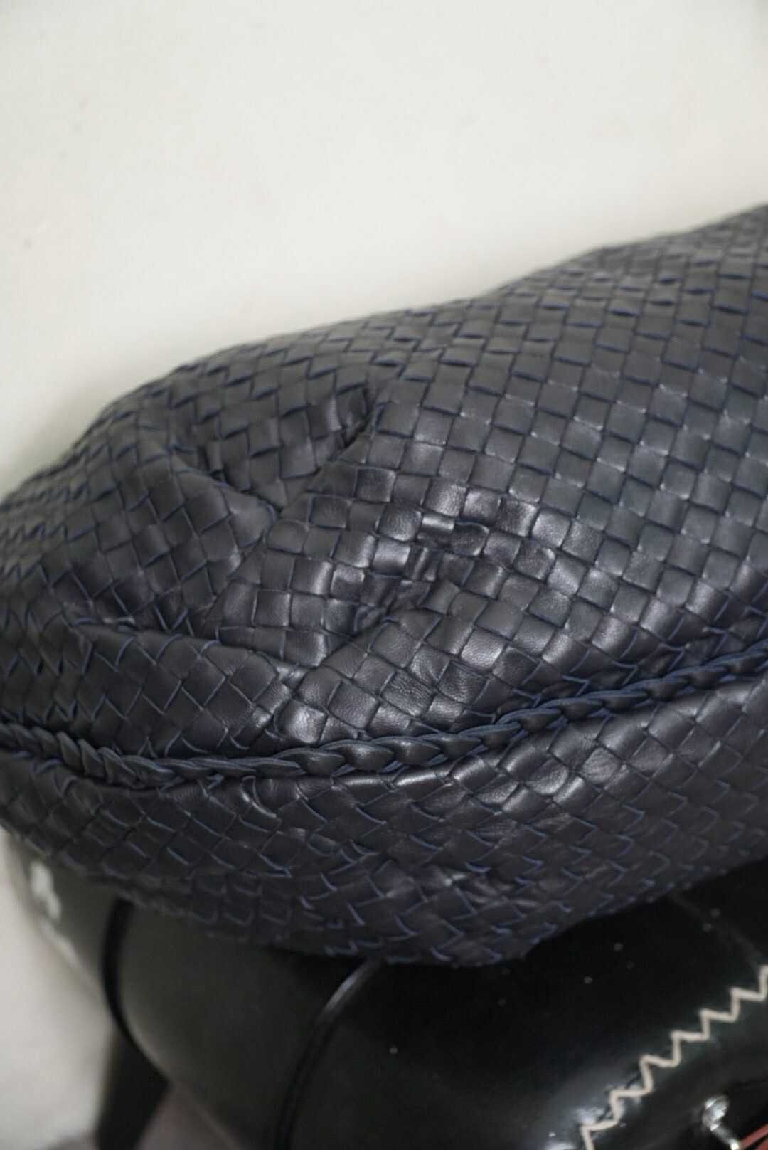 Bottega Veneta Bottega Veneta Belly Hobo Bag Intrecciato Black Leather Size ONE SIZE - 8 Thumbnail