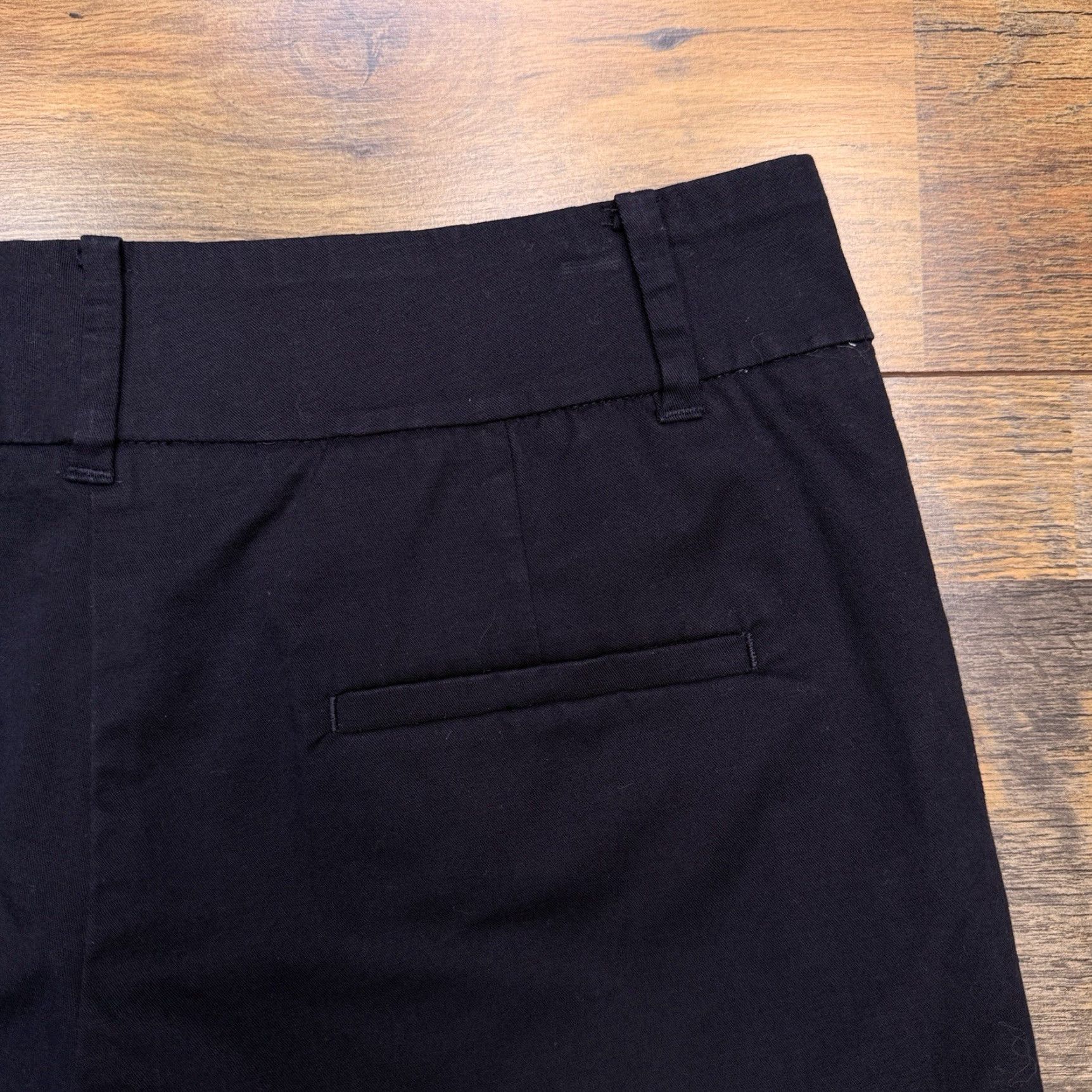 Ann Taylor Ann Taylor Shorts Womens 2 Petite Navy Blue Stretch Size 26" / US 2 / IT 38 - 6 Thumbnail