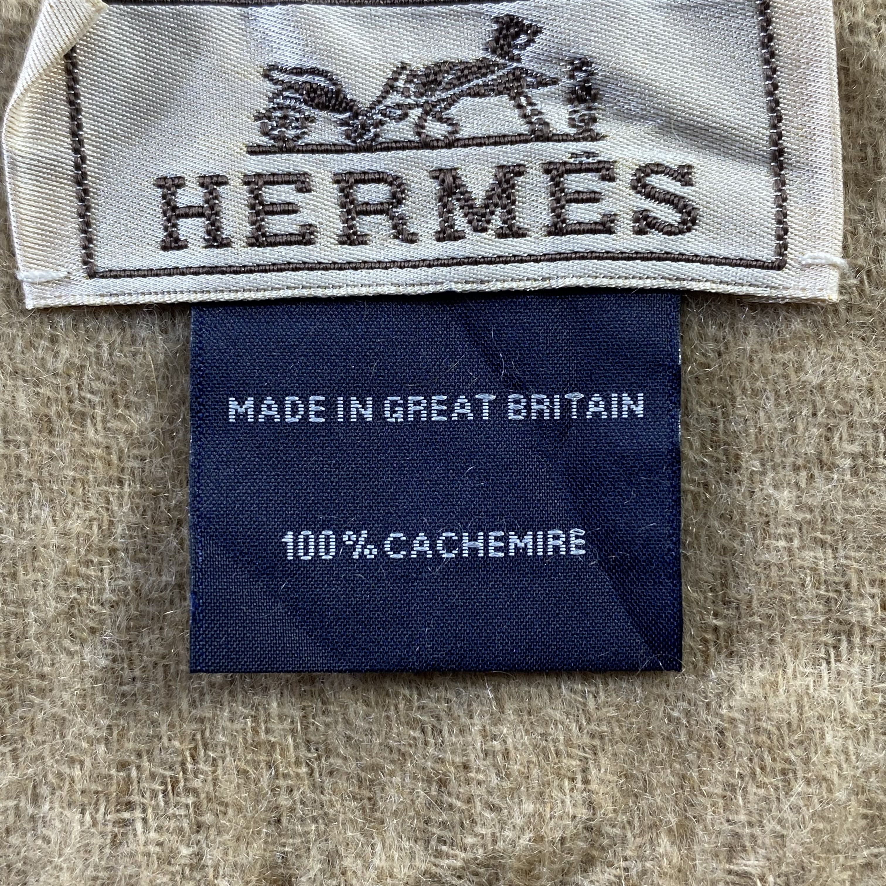 Hermes × Vintage Vintage Hermes Scarf Plaid Neck Wrap Cashmere Muffler Size ONE SIZE - 10 Thumbnail