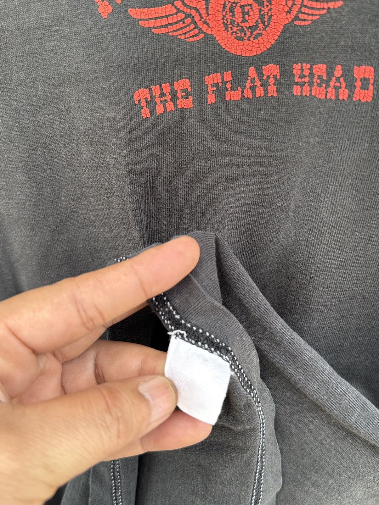 The Flat Head Thrashed Japan The Flat Head Milwaukee Backhit Sun Faded T Size US S / EU 44-46 / 1 - 9 Thumbnail