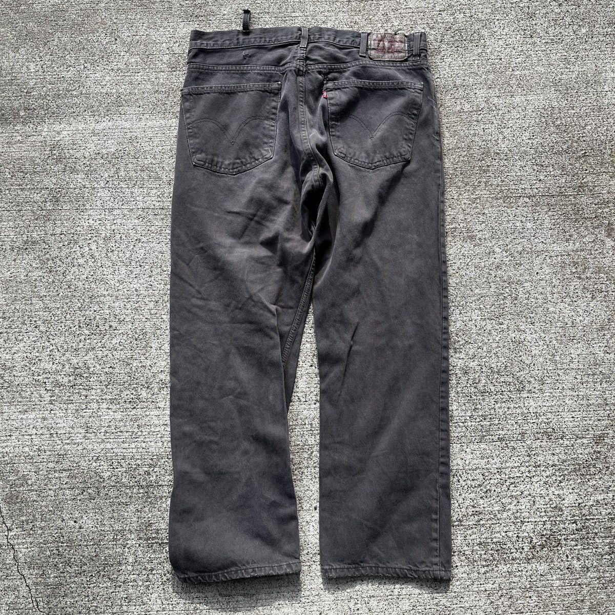 Vintage Vintage Levi’s 505 Faded Jeans 38x30 Worn Distressed Size US 38 / EU 54 - 6 Thumbnail
