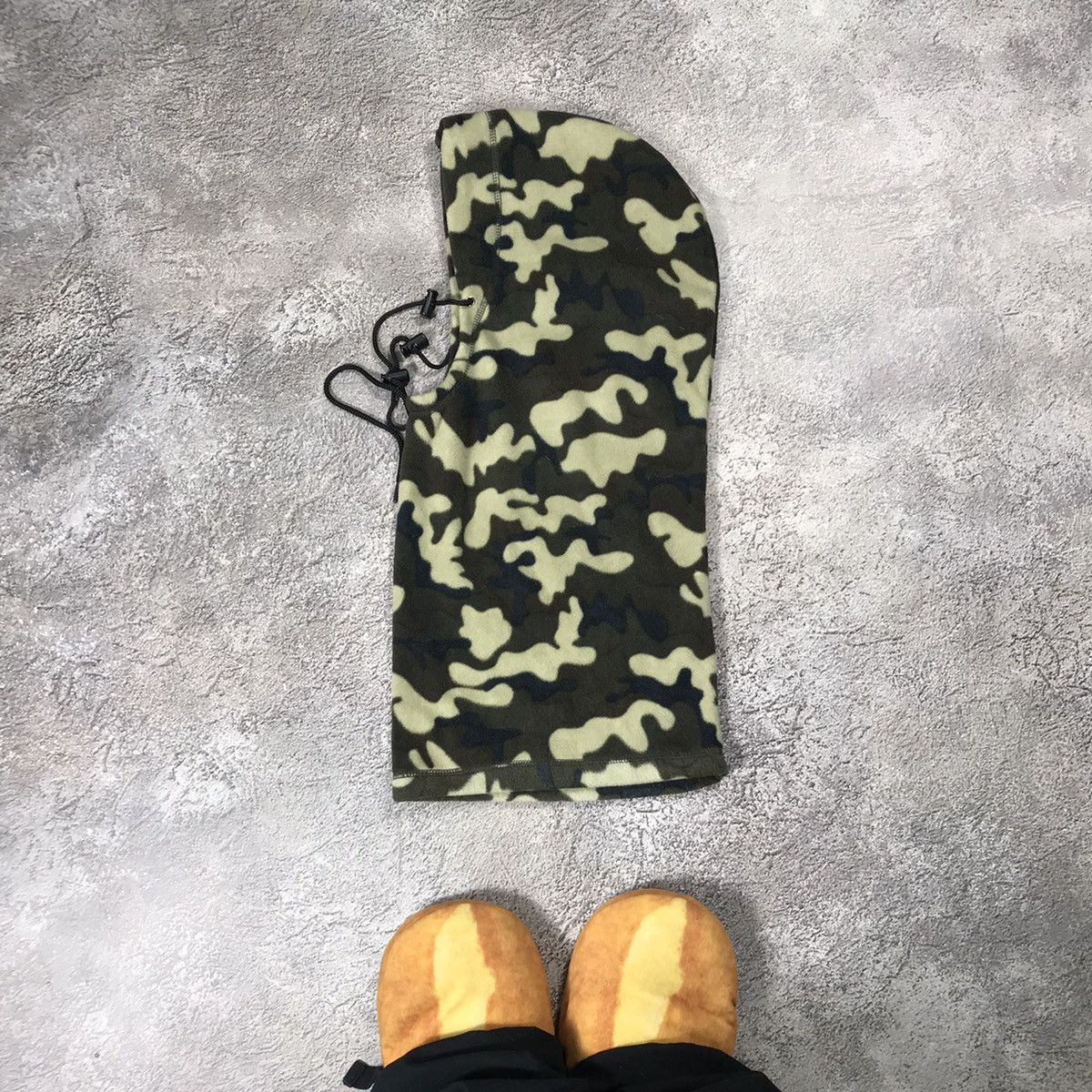 Vintage Vintage Y2K Camo Balaclava Japanese Streetwear Skate Boxy OS Size ONE SIZE - 1 Thumbnail