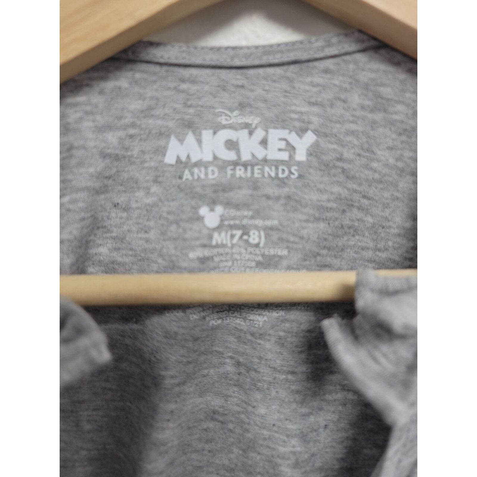 Disney Disney Mickey Friends Sleeveless Graphi Gray М 7-8 A000040 Size 22" - 3 Thumbnail