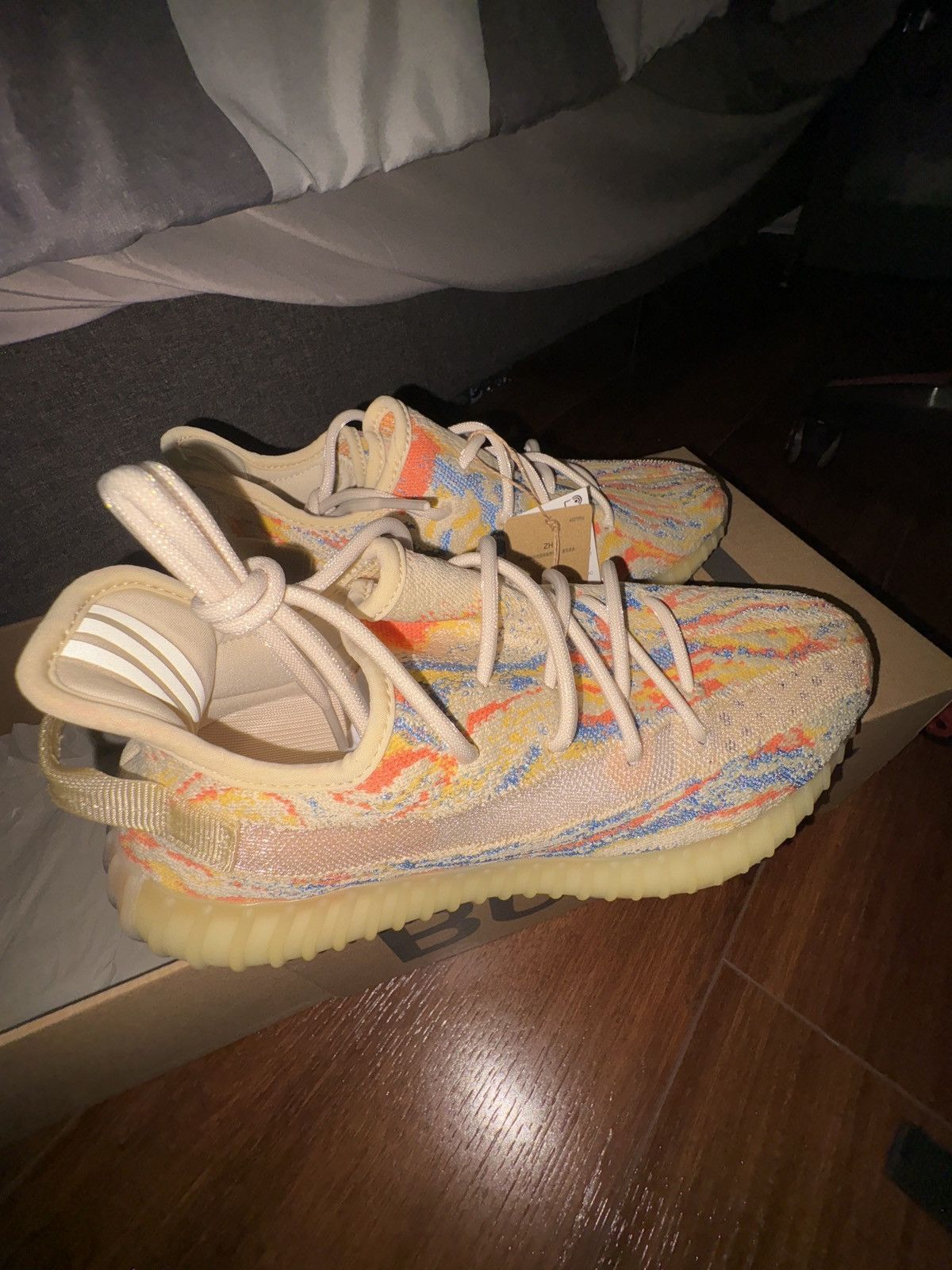 Adidas Yeezy Boost 350 V2 MX Oat Size US 9.5 / EU 42-43 - 7 Thumbnail